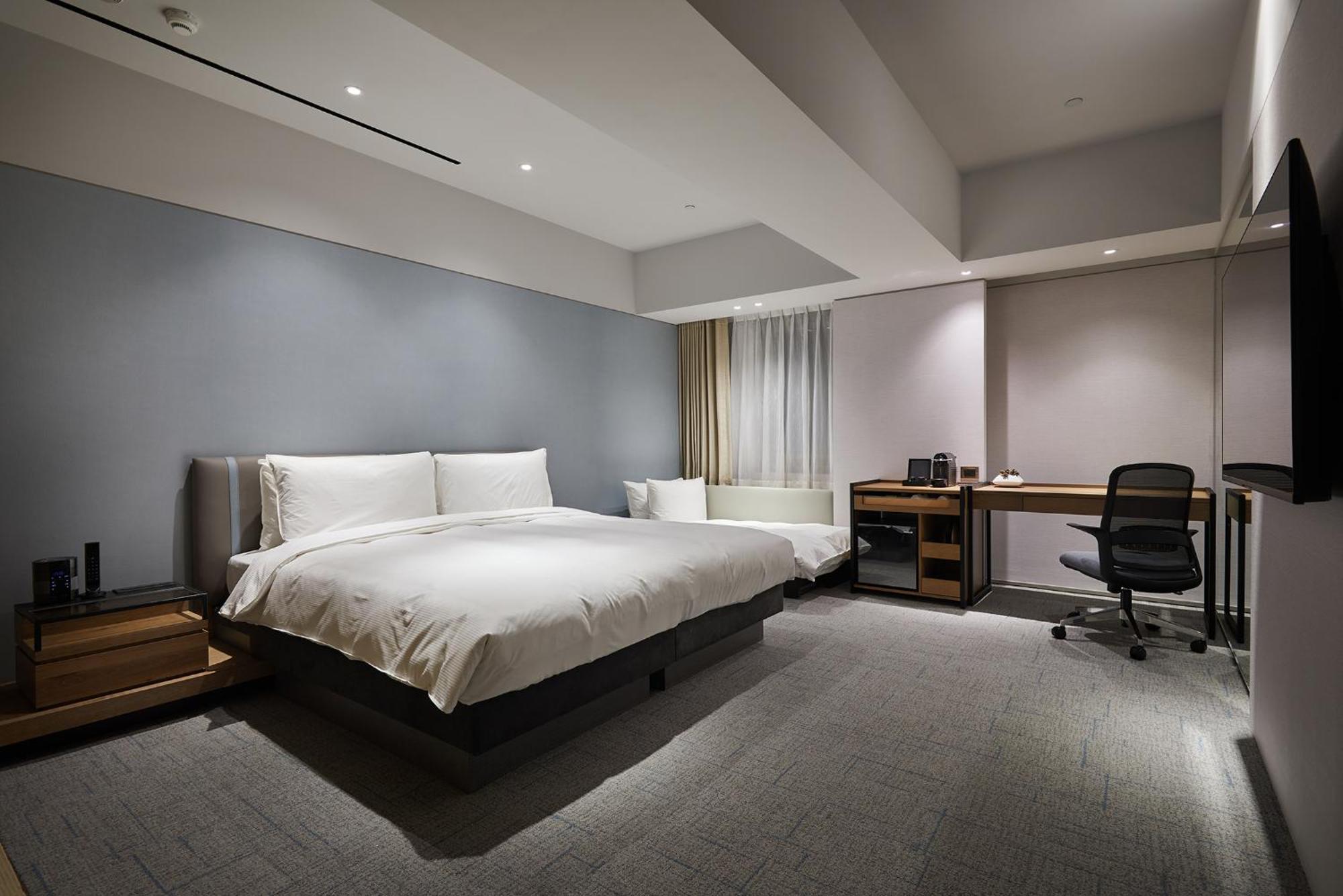 Superior King Room,1543177669:JPEG