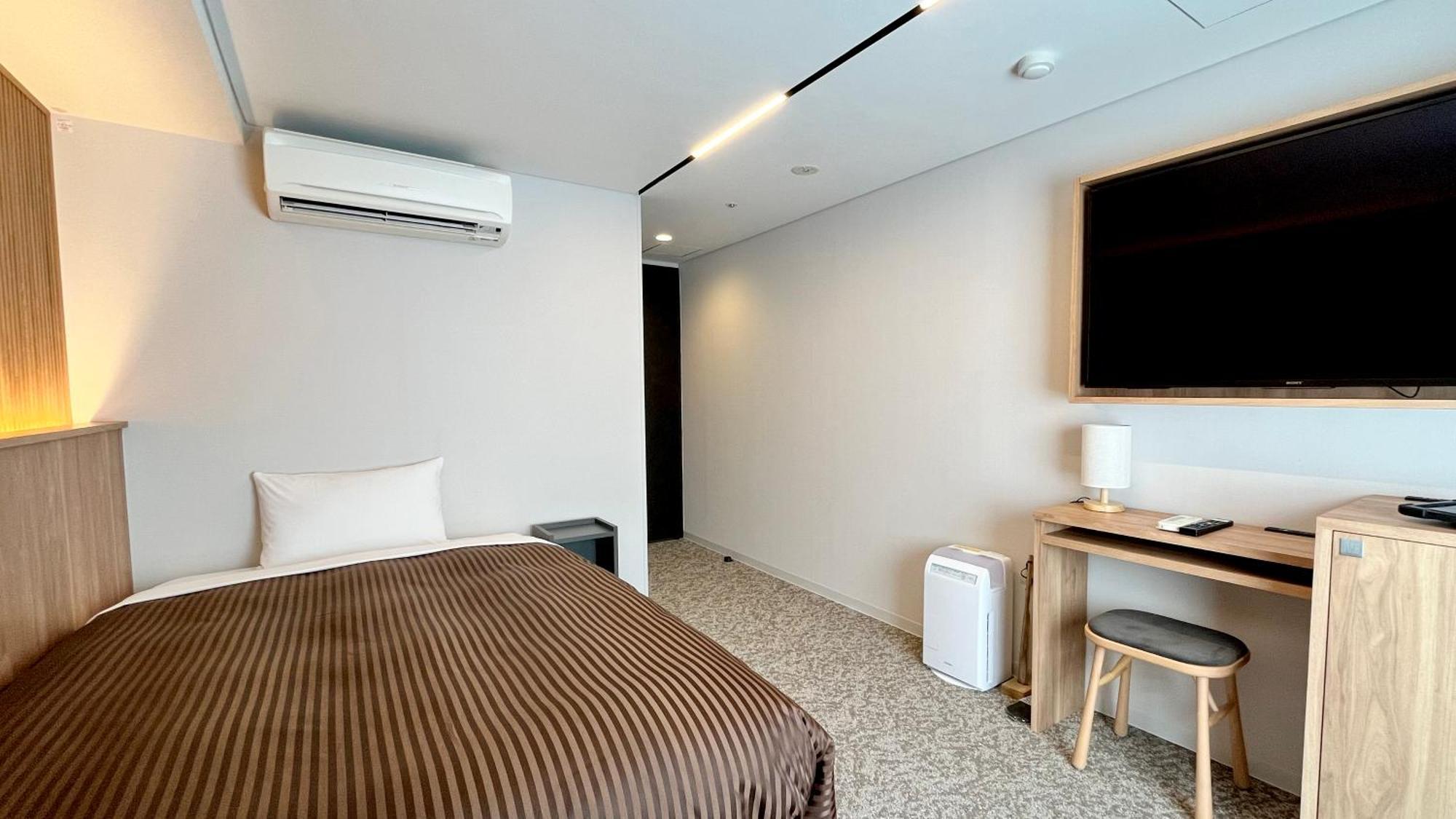 Premium Single Room Non-Smoking