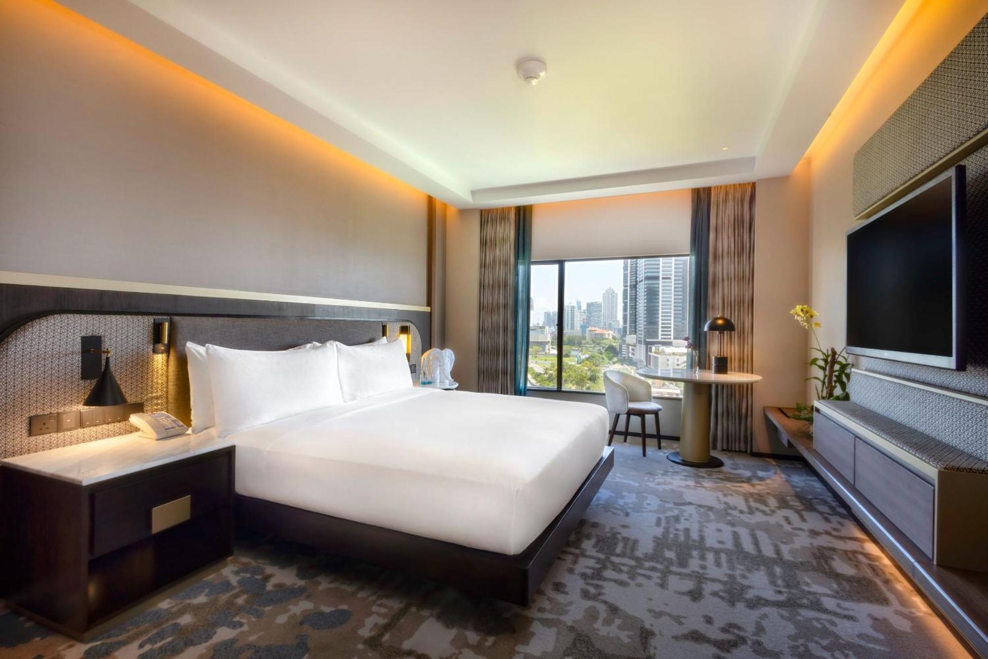 Deluxe Suite mit Kingsize-Bett und Meerblick