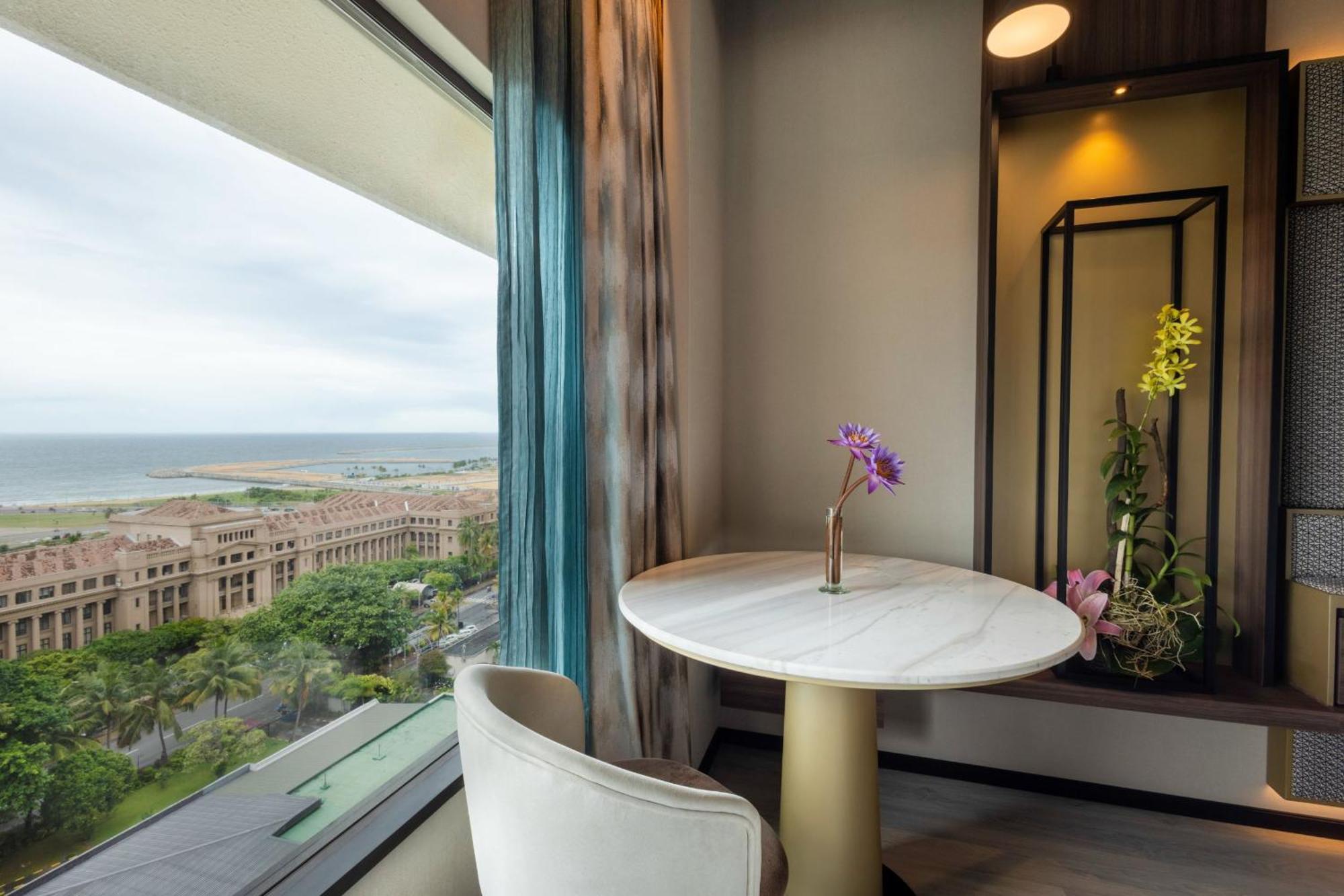 Deluxe King Room with Sea View,1622024860:JPEG