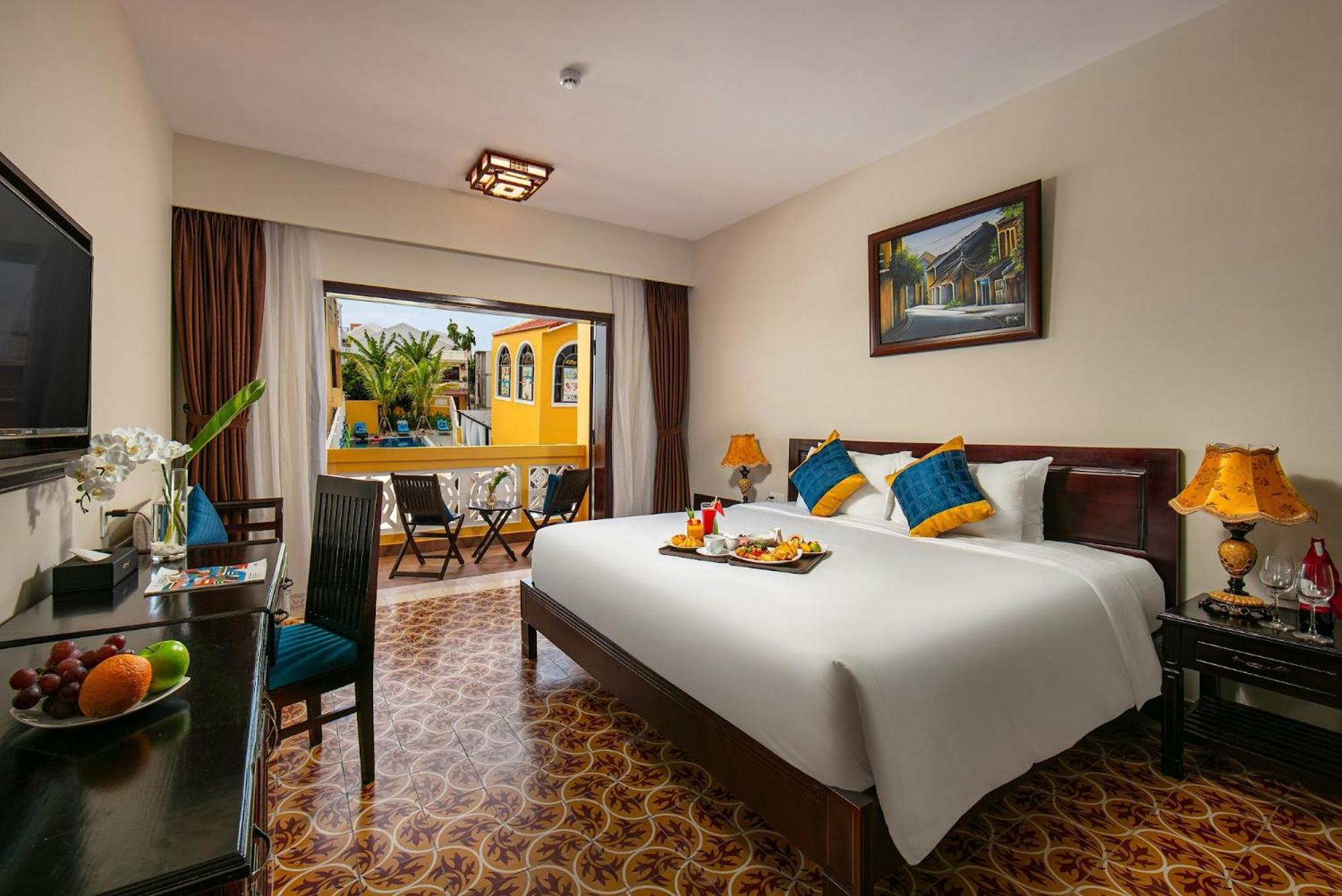 Trendy Double or Twin Room Pool View & Balcony,1547167075:JPEG