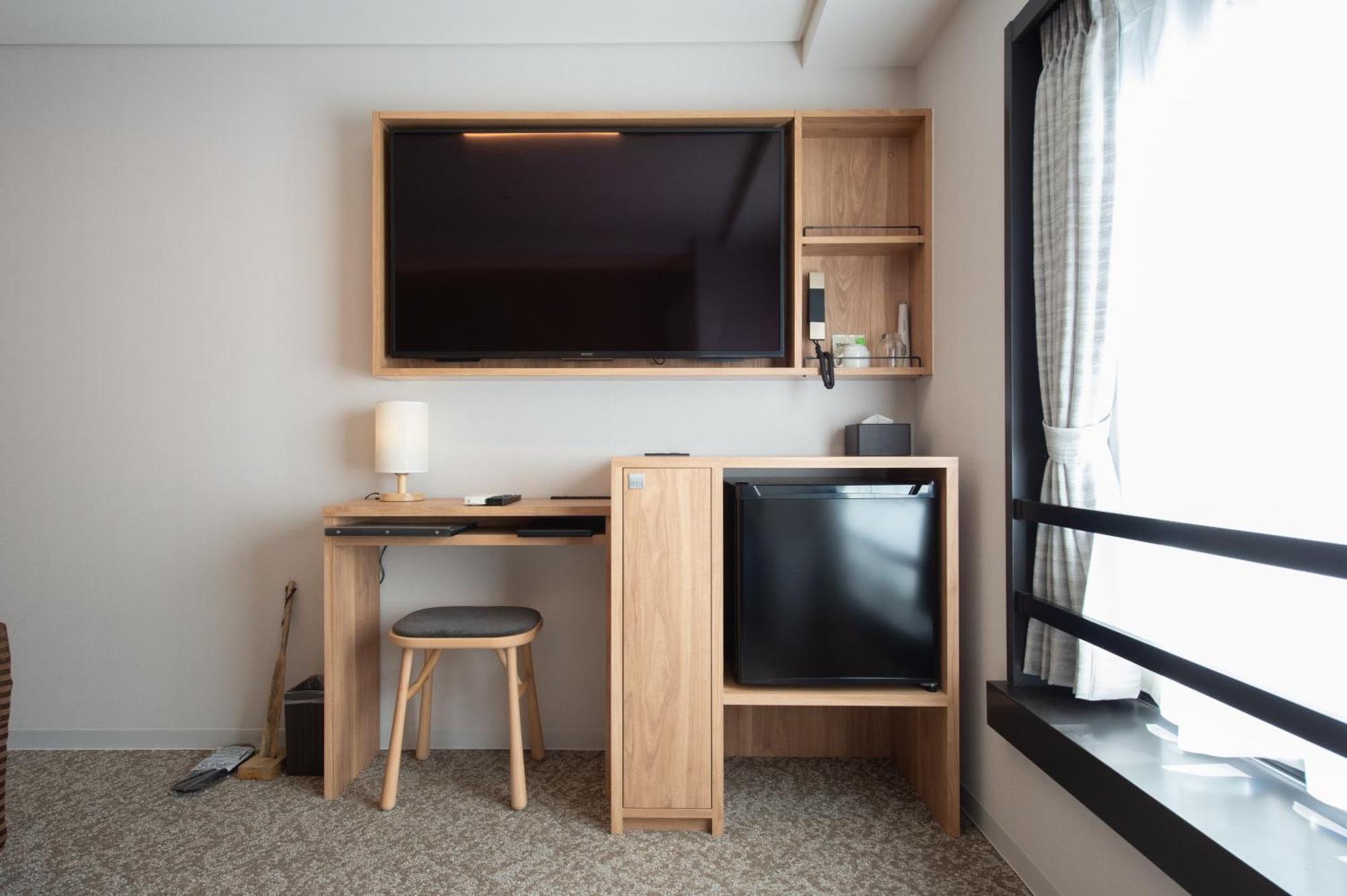 Premium Single Room Non-Smoking
