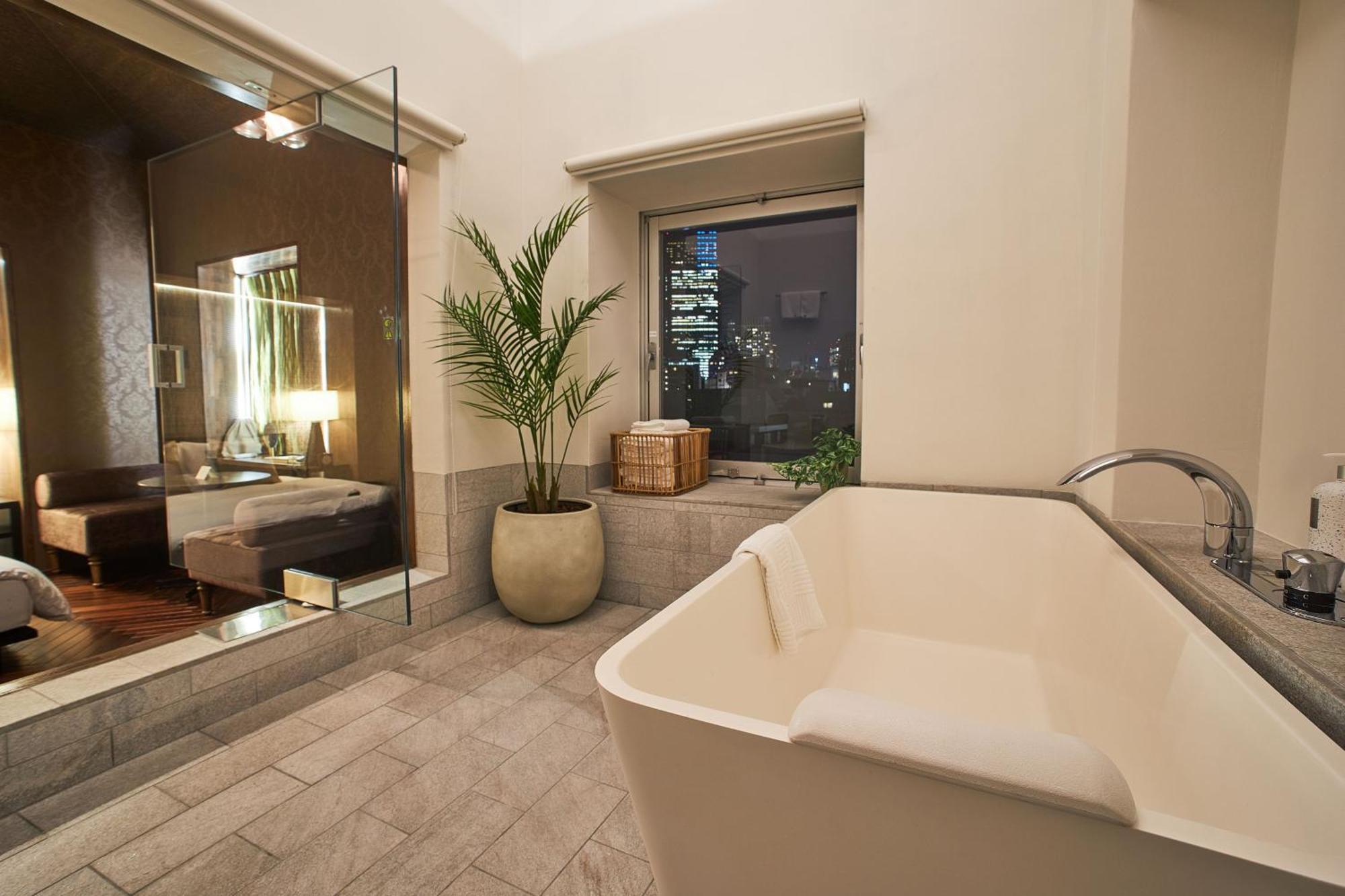 Deluxe Double Room with Large Bathroom,1553164087:JPEG