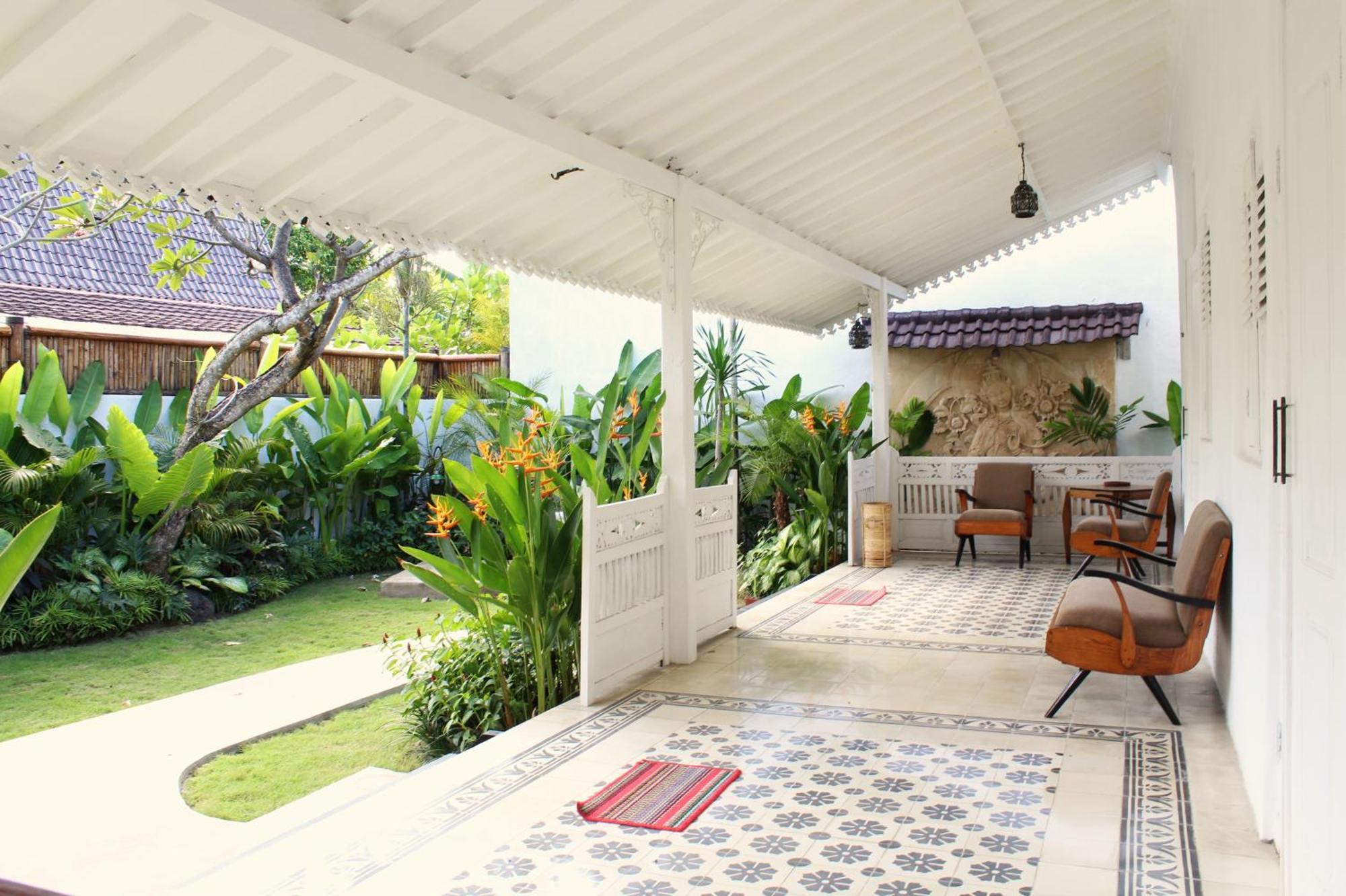 Double Room Garden View