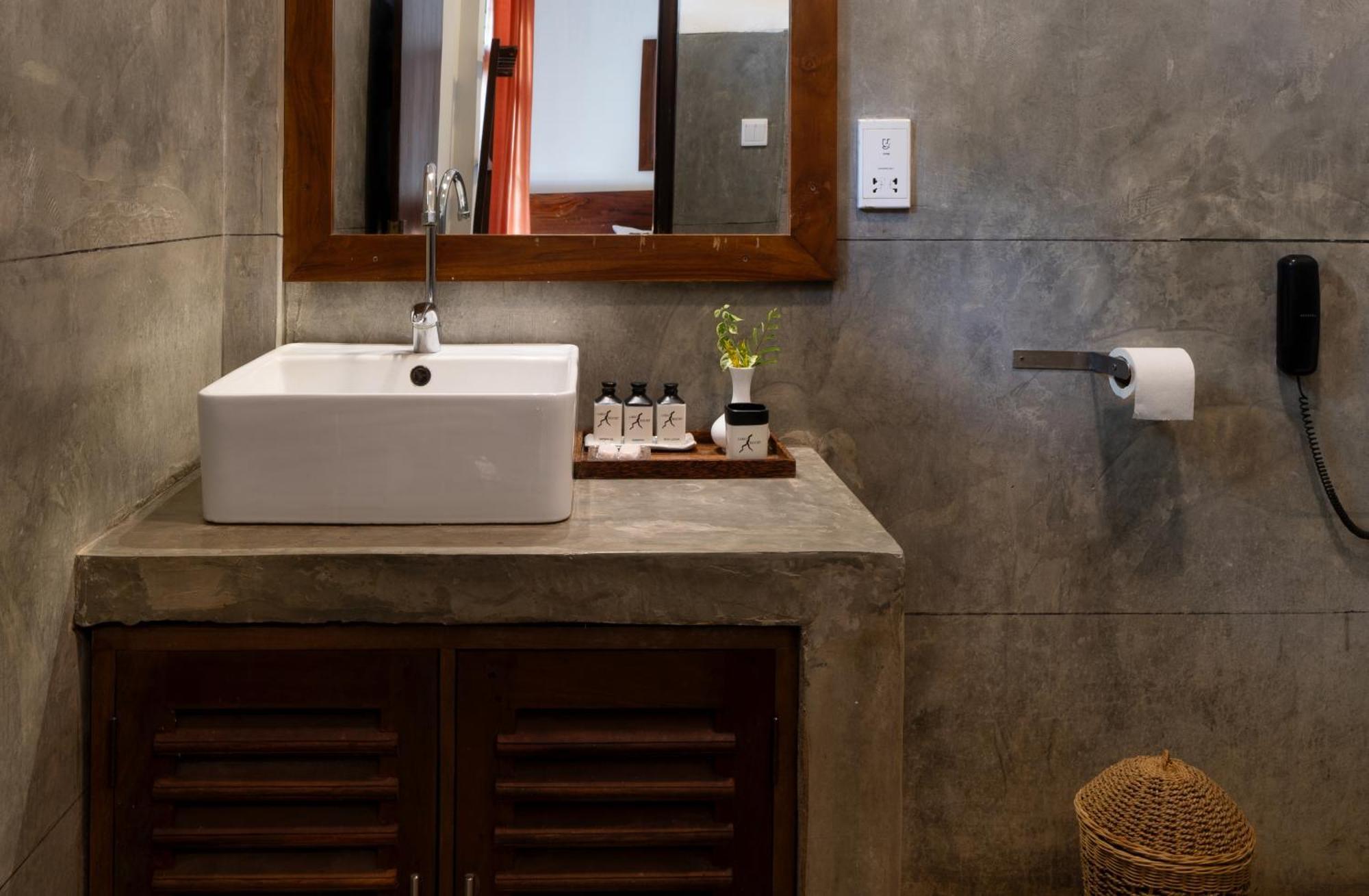 Standard Double Room,1568788022:JPEG