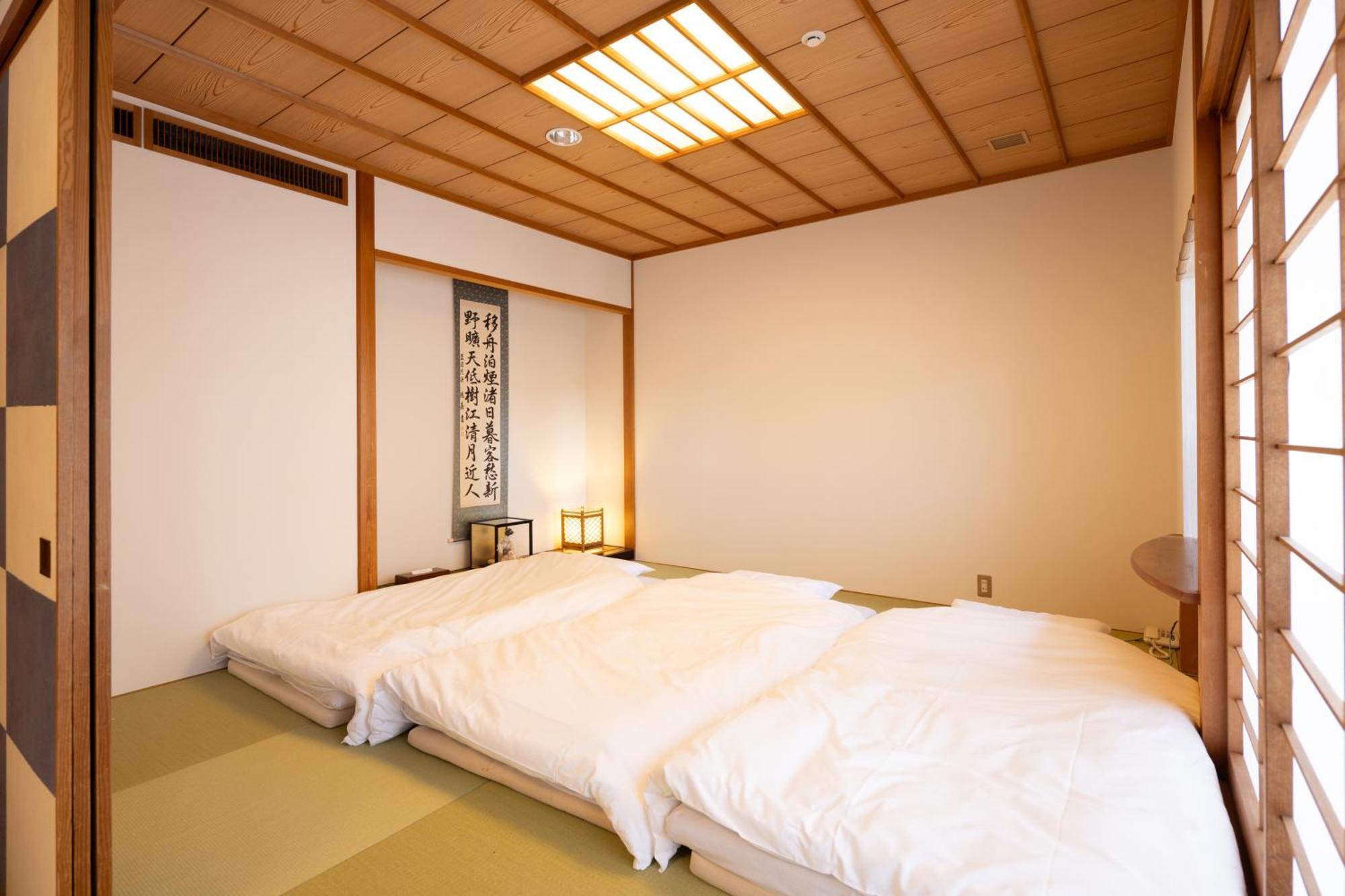【Partly Renovated】Japanese-Style Suite Room Non-Smoking No Meals