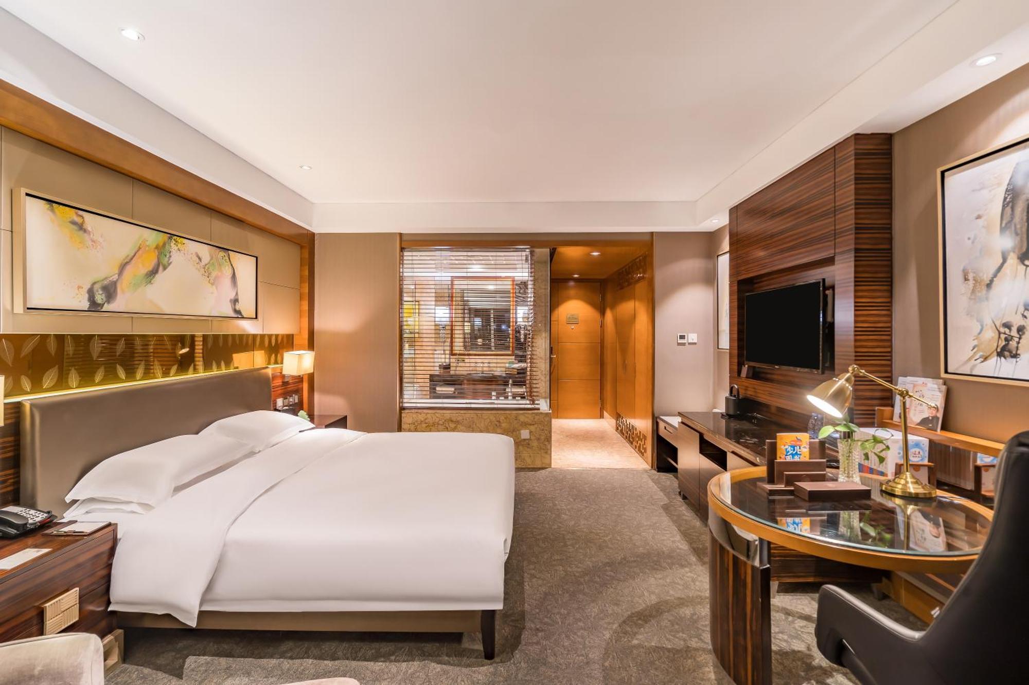 Executive King Room,1591235189:JPEG