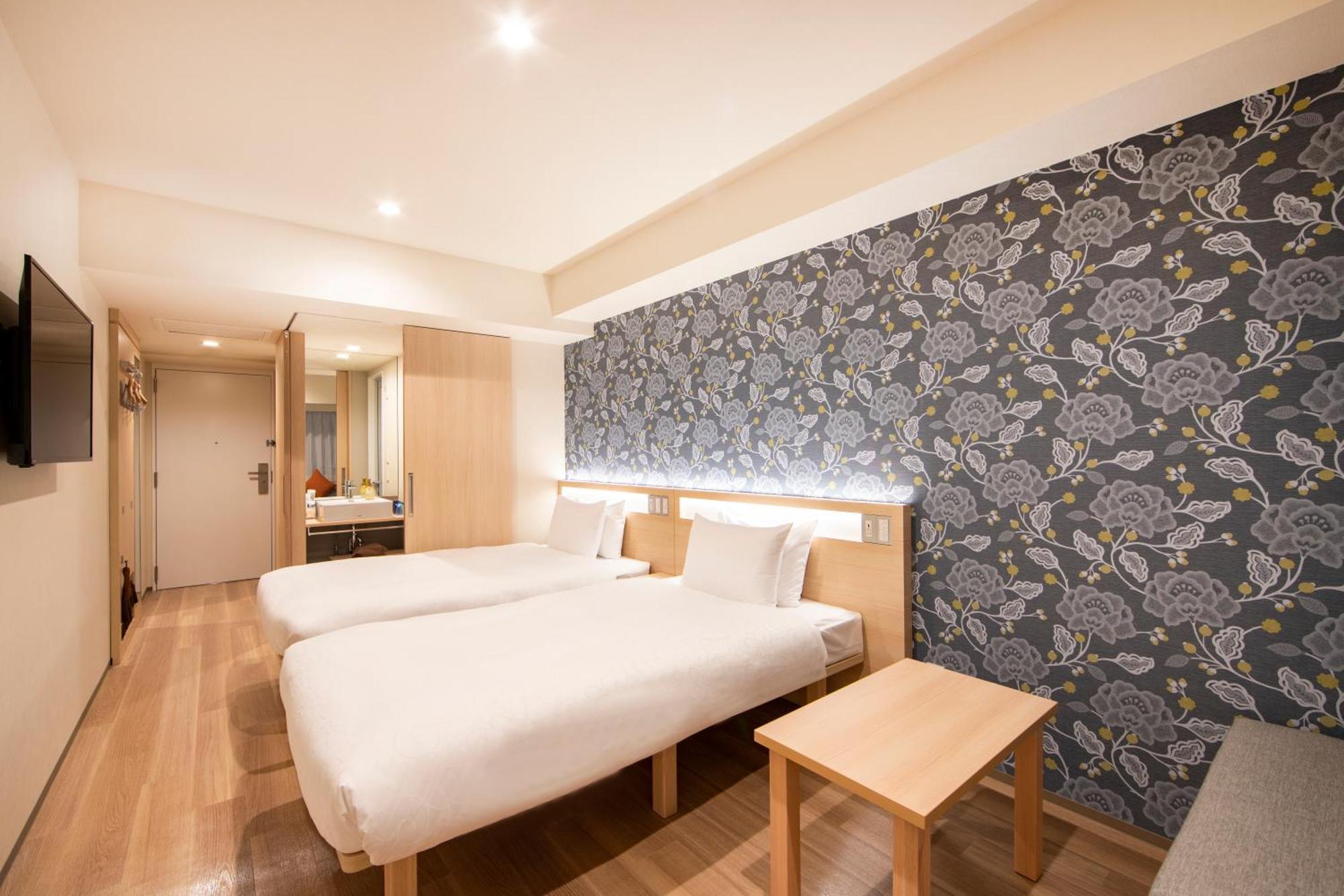 Standard Twin Room Sofa