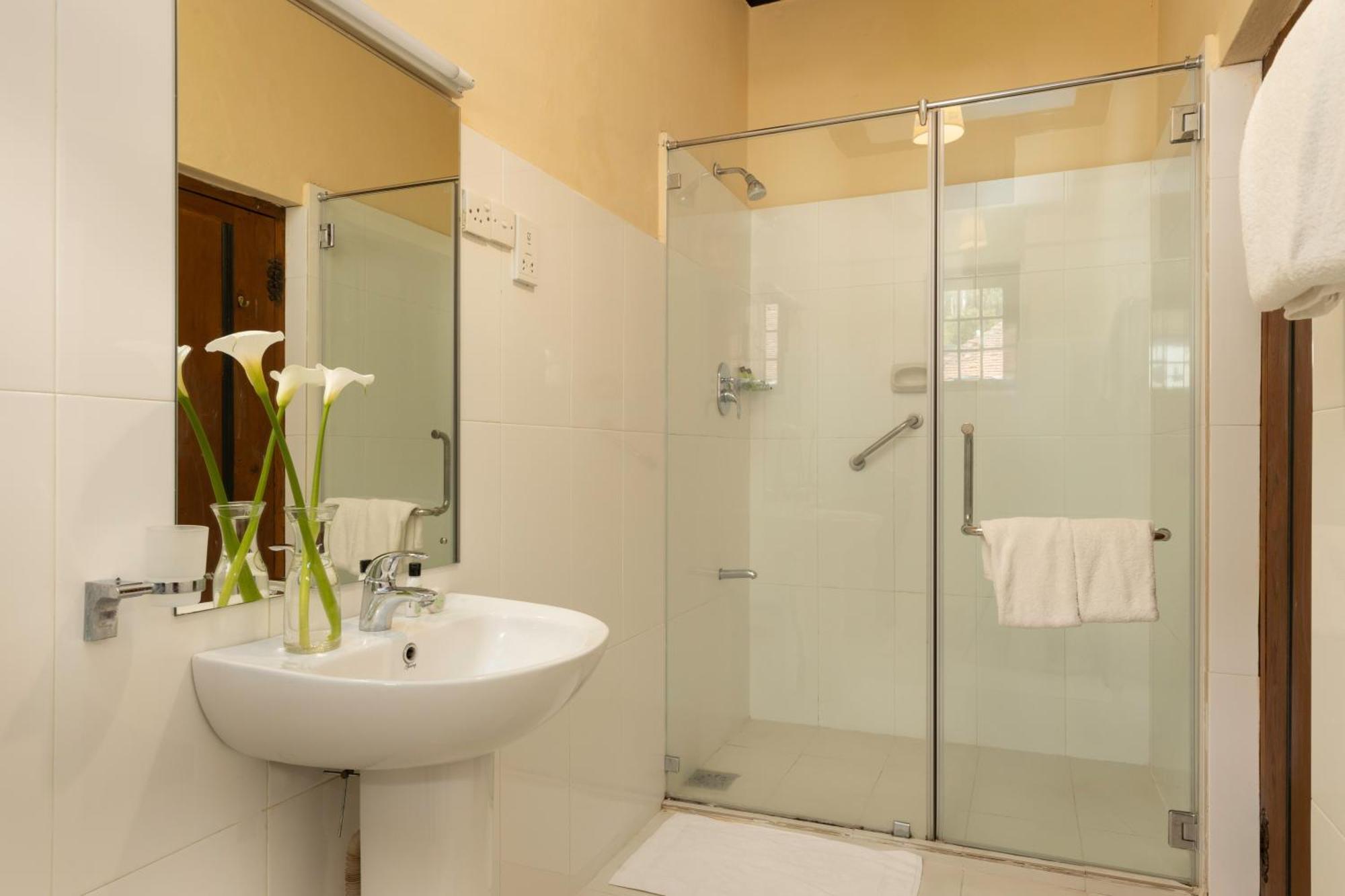 Standard Double or Twin Room,1598416080:JPEG