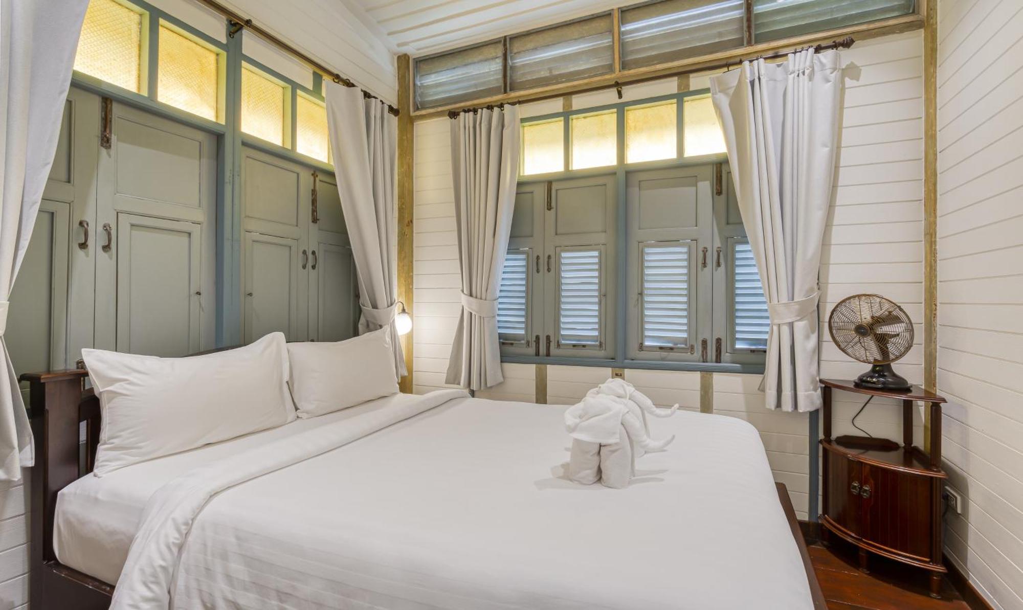 Double Room,1599044628:JPEG