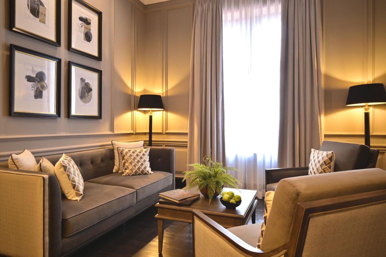 Gregory's Suite,1600226950:JPEG