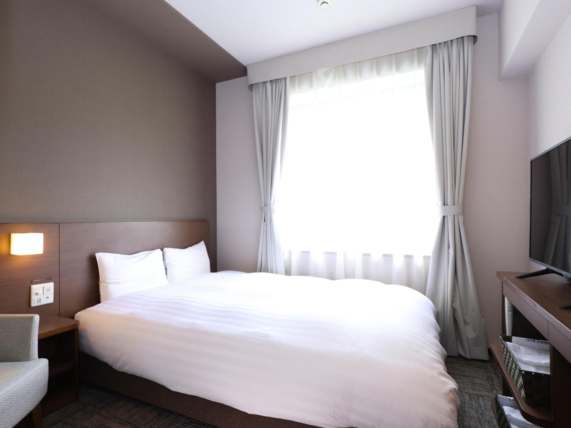 Double Room Airweave Mattress High Floor Non-Smoking