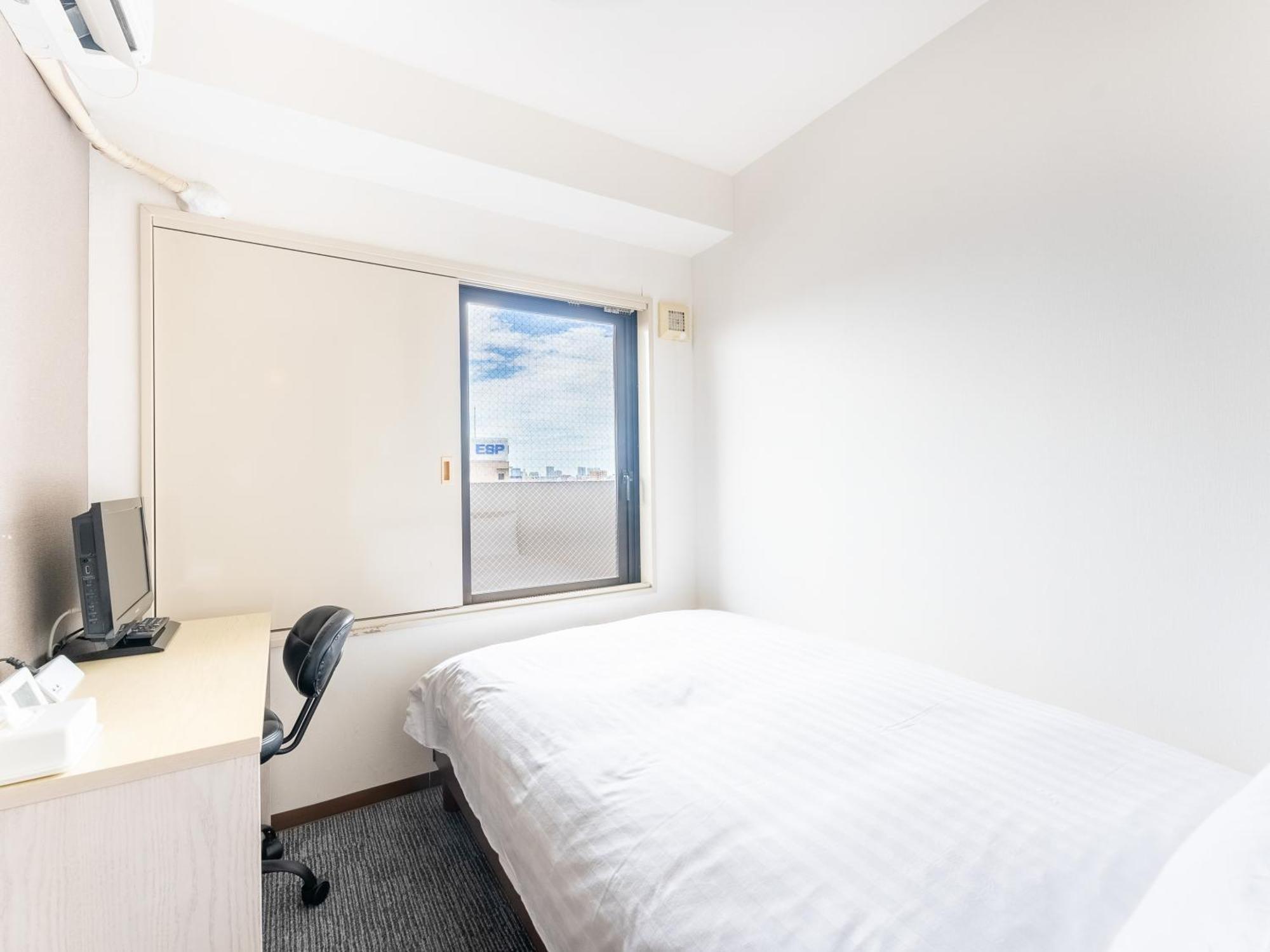 Double Room Small Double Bed Non-Smoking