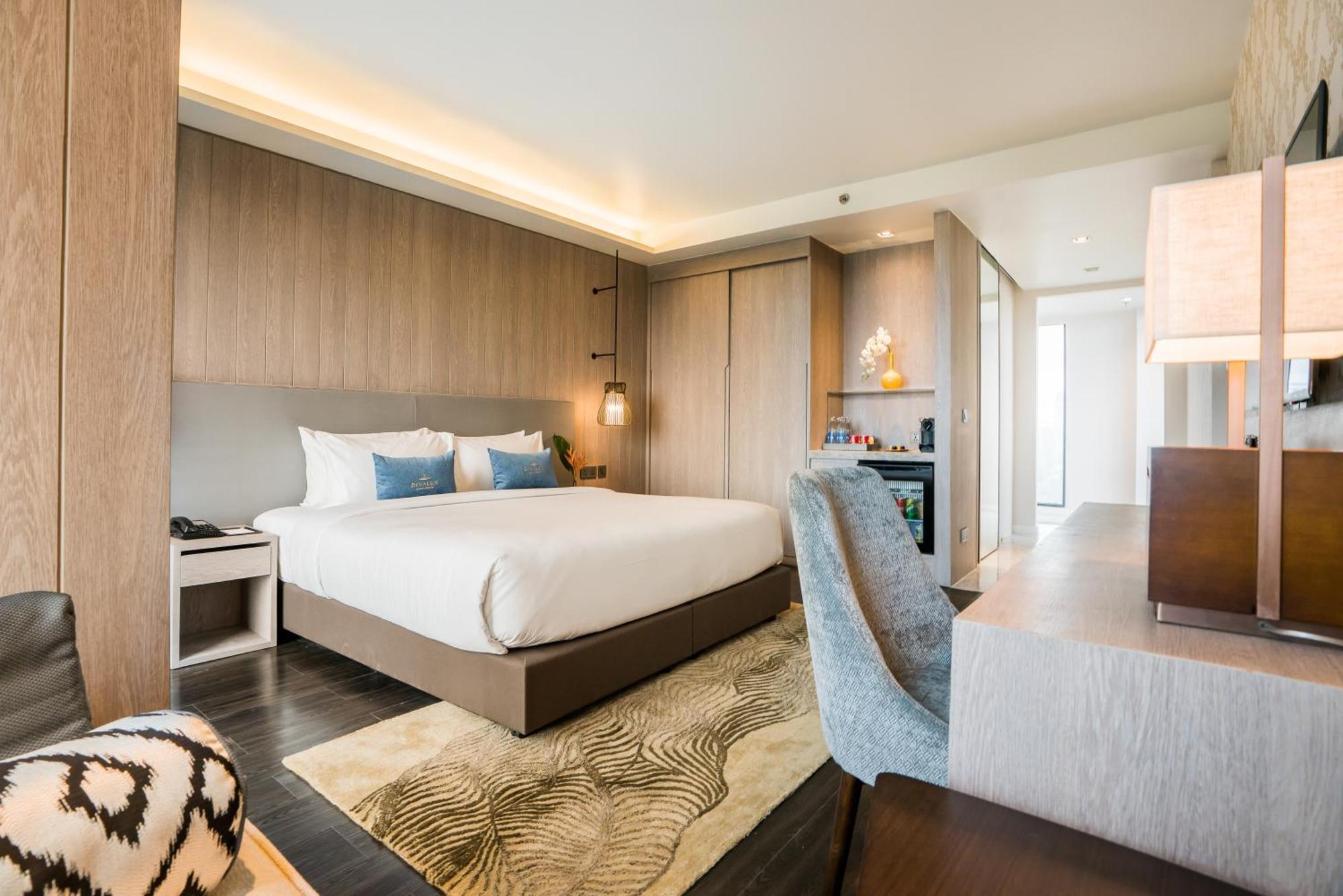 Deluxe Room,1613448671:JPEG