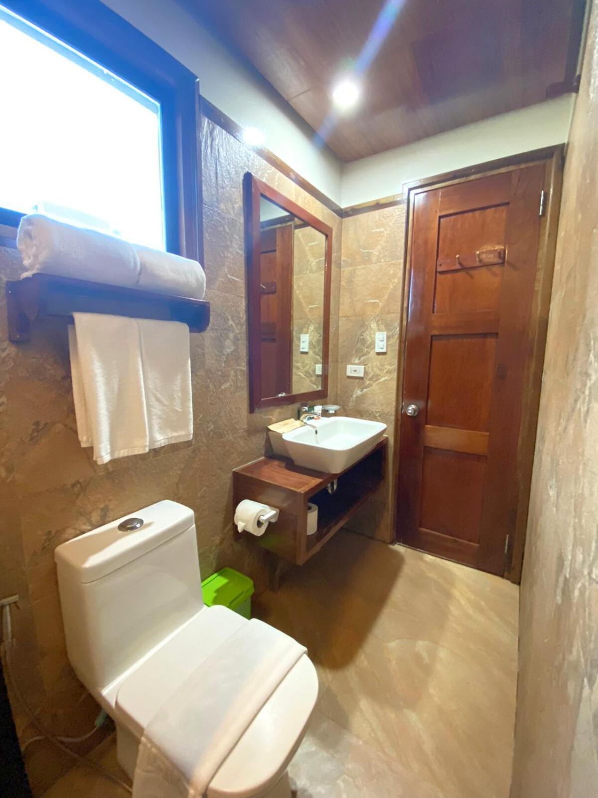 Deluxe Bungalow