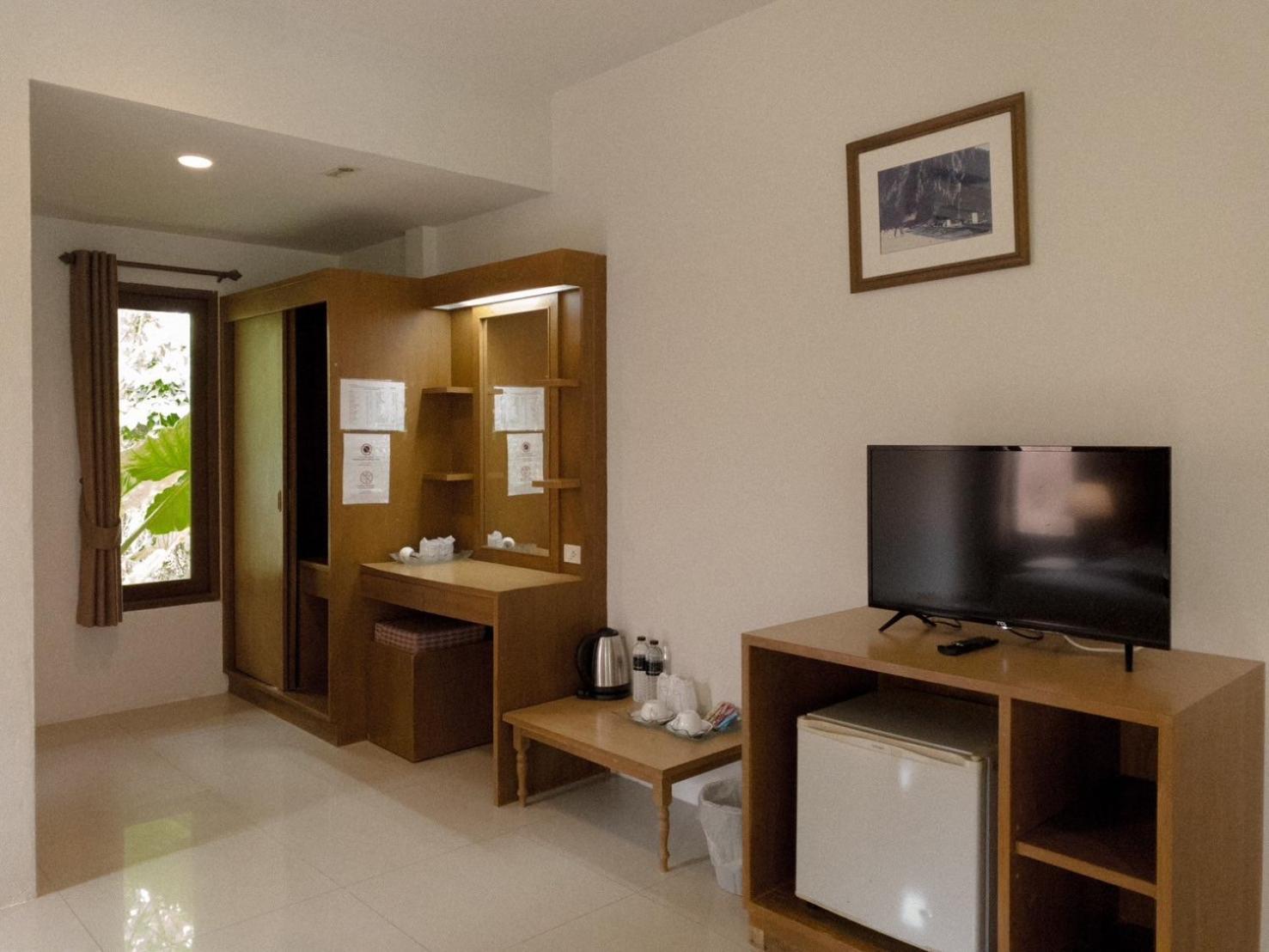 Pool Side Double or Twin Room,1618272274:JPEG