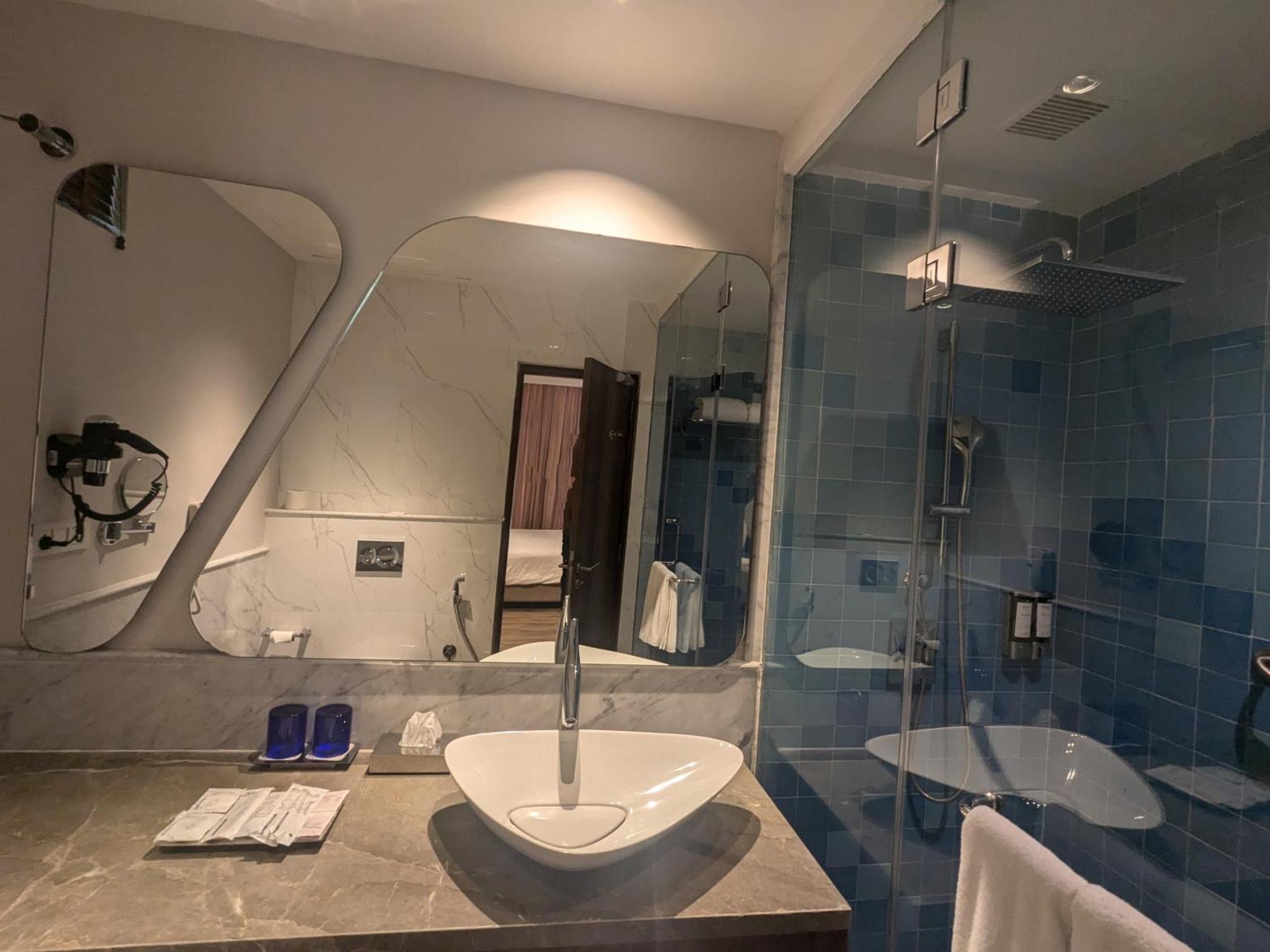 King Room Sea View,1622758121:JPEG
