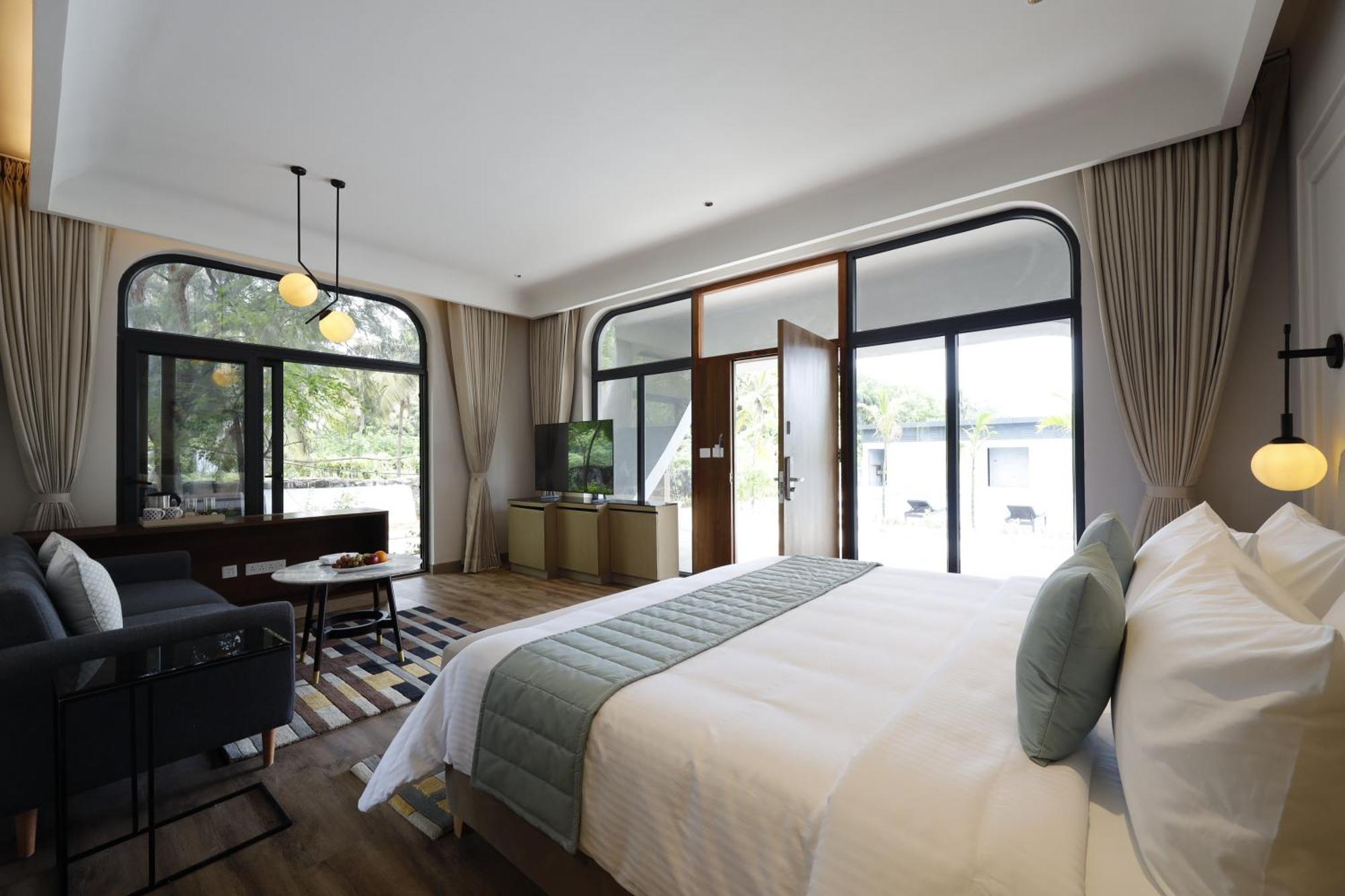 King Room with Garden View