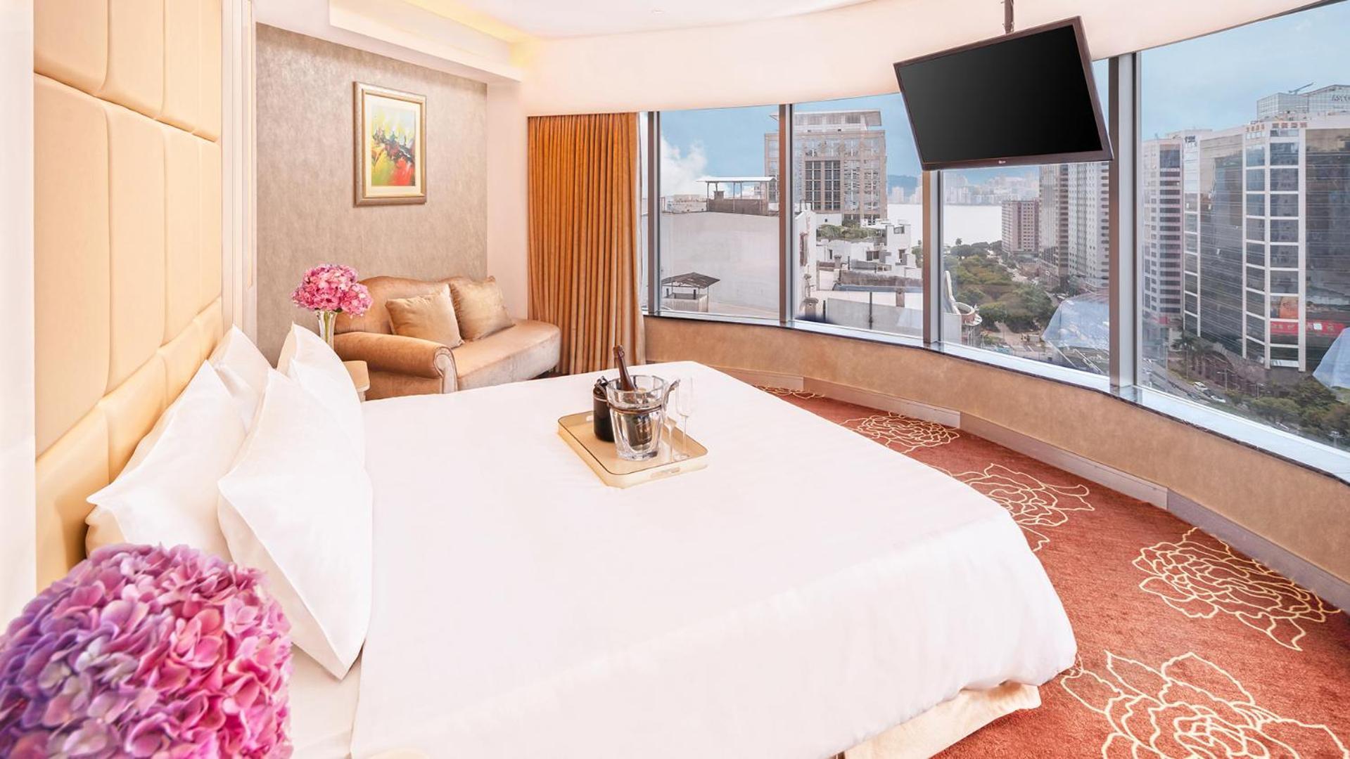 Suite Double Room