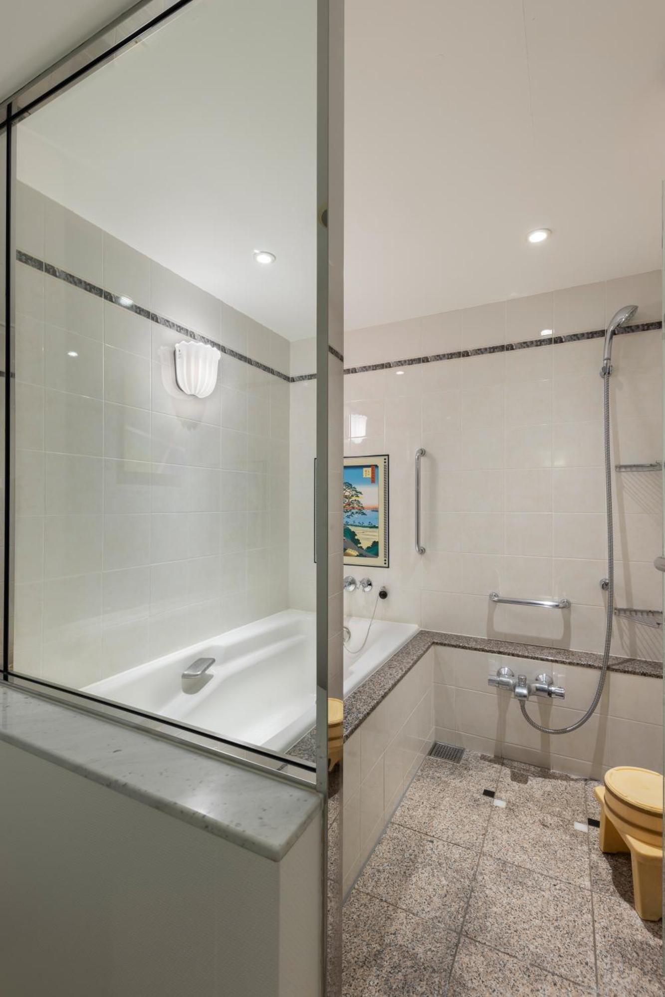 Garden Tower Suite Twin - Non-Smoking, Breakfast Included (Free breakfast for kids sharing a bed),1628672726:JPEG