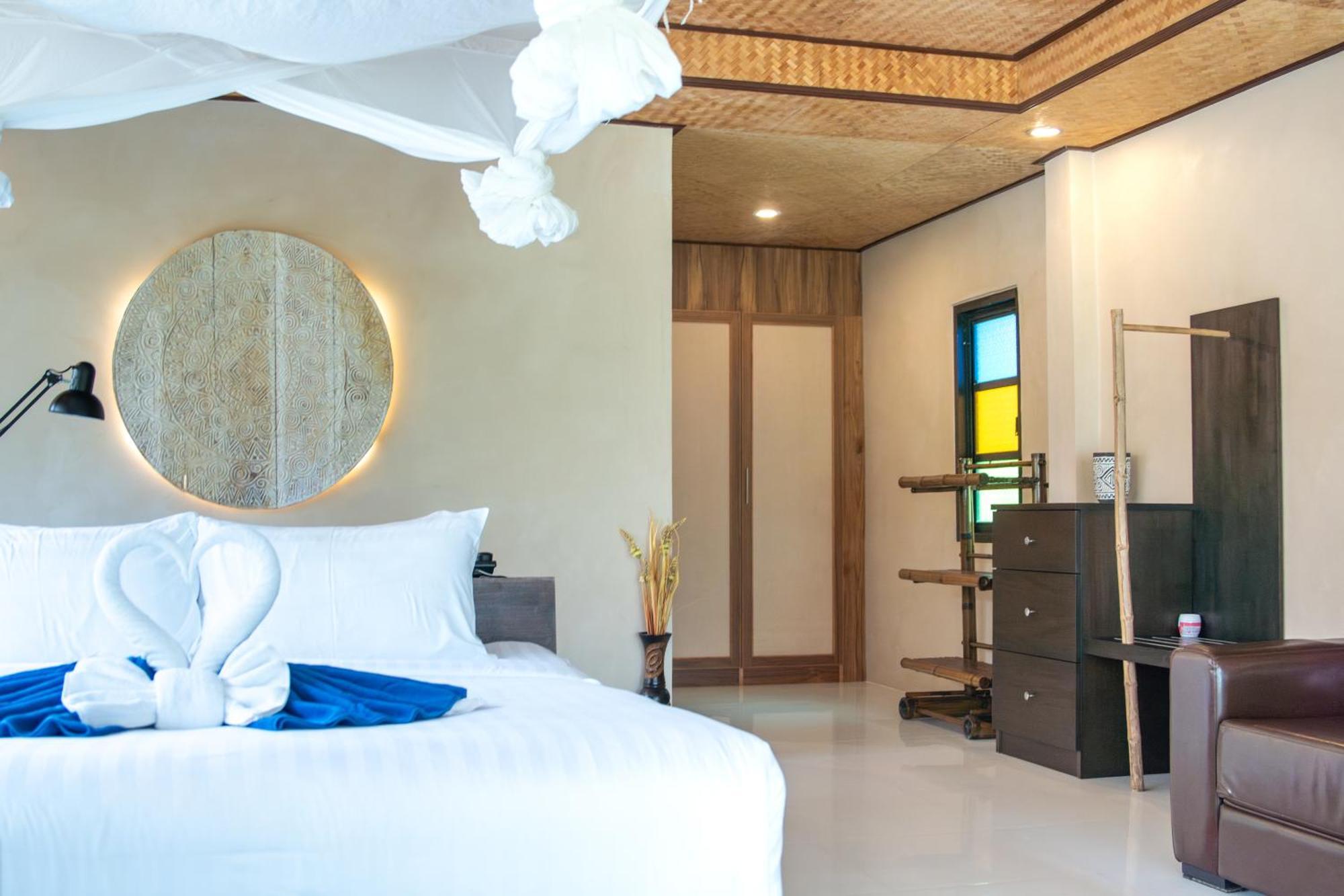Beach Front Villa Spa Bath,1631557805:JPEG