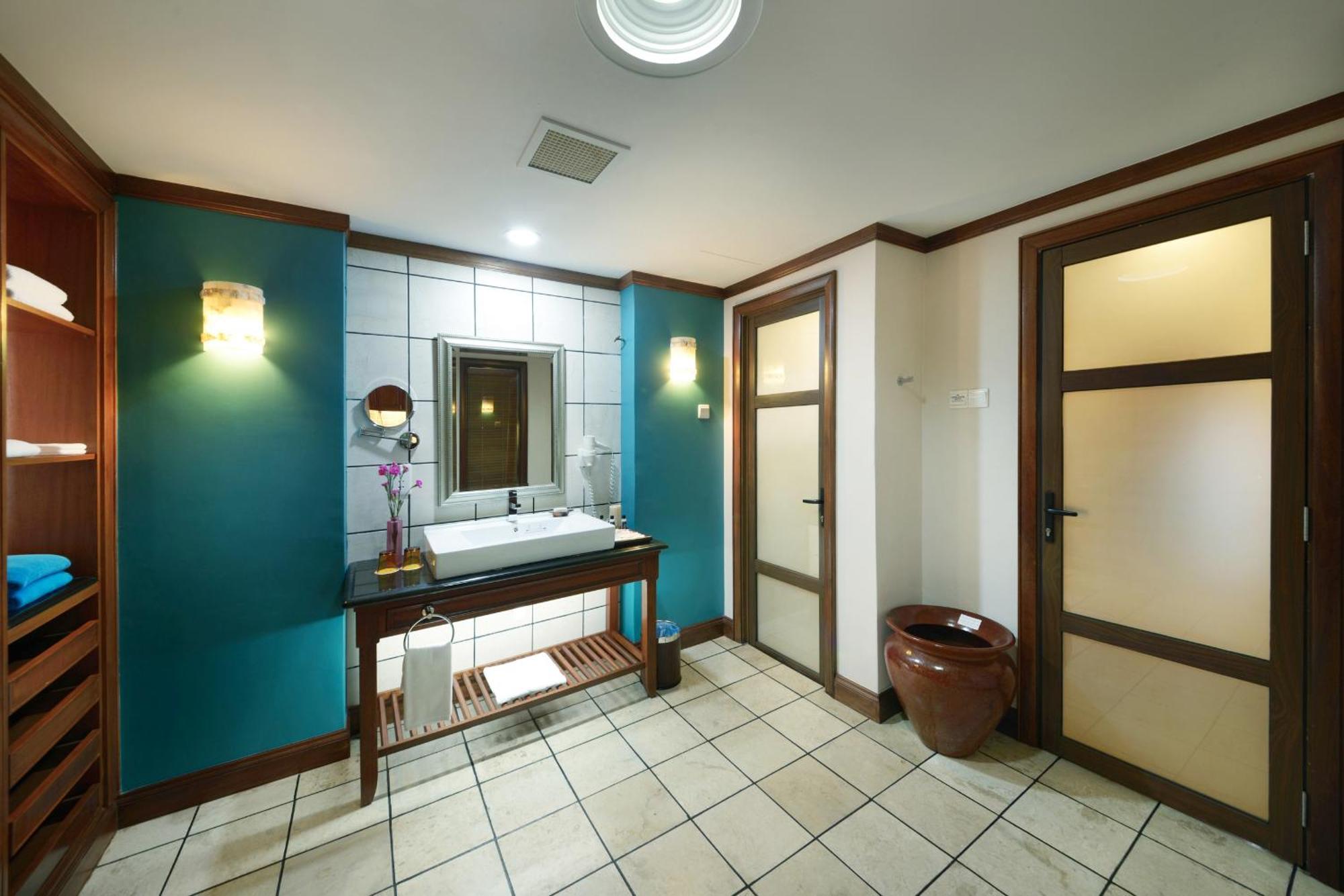 Grand Pool Villa ​Lower,1635246989:JPEG