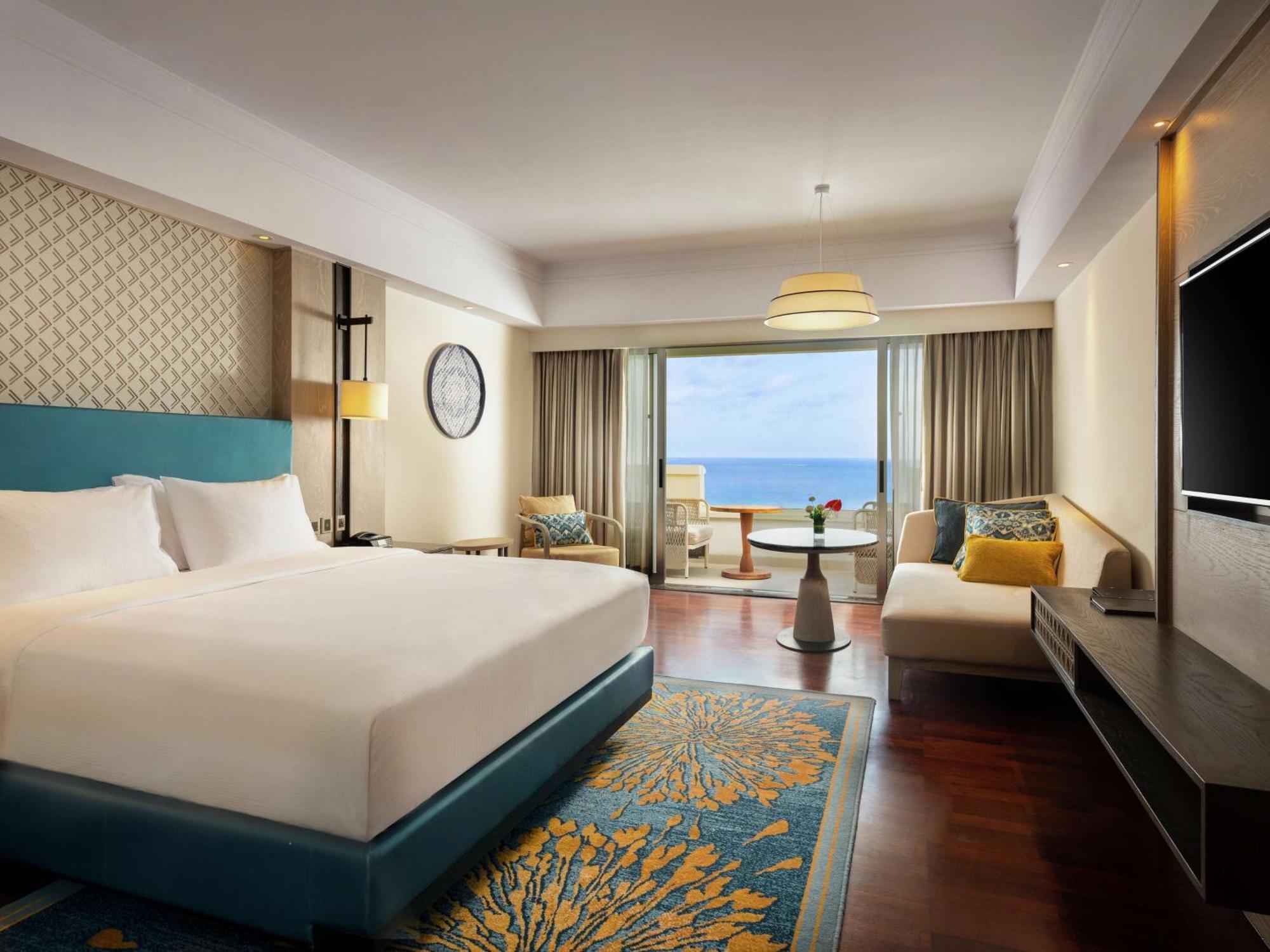 King Cliff Tower Ocean View