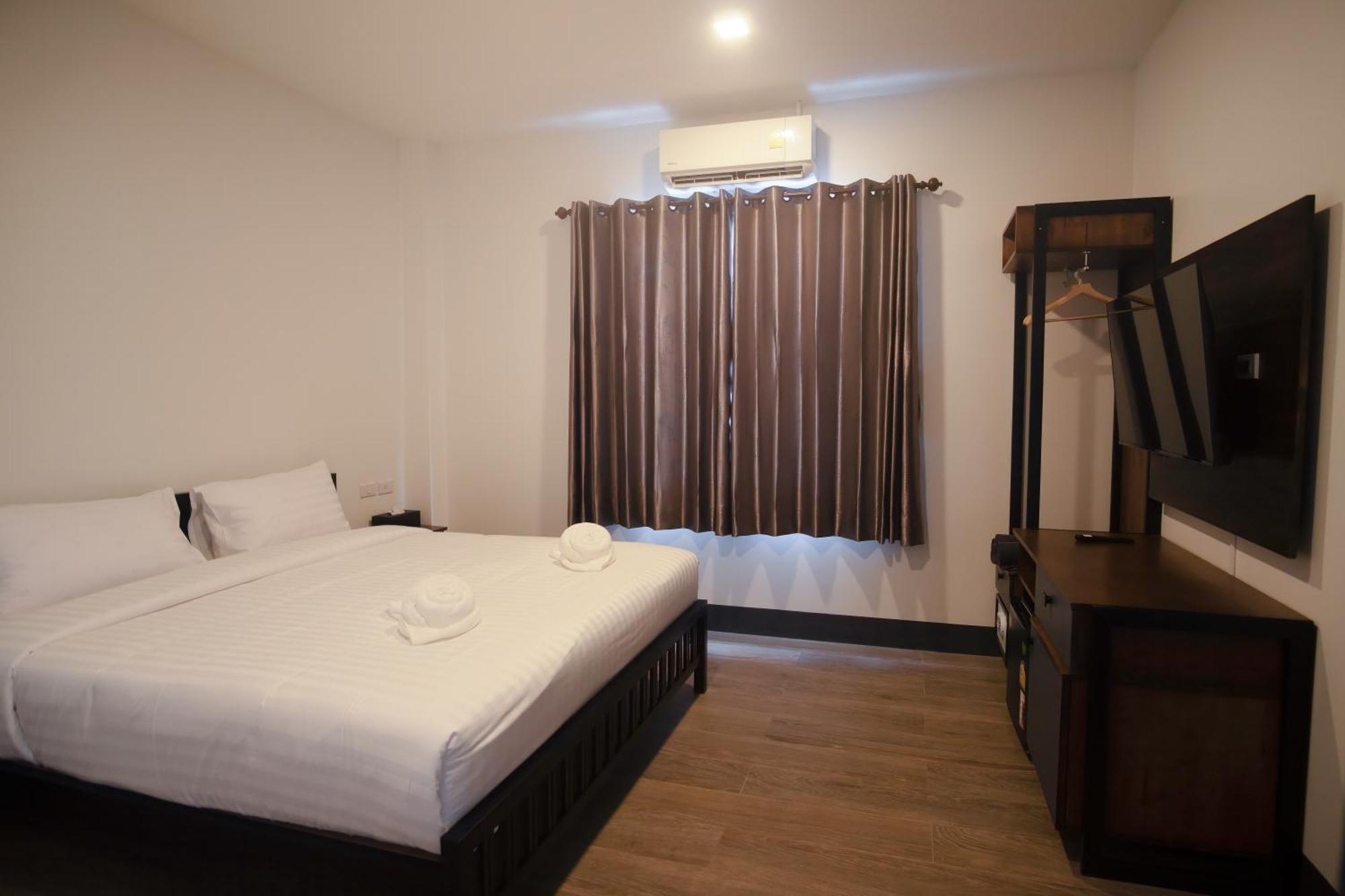 Double Room with Private Bathroom,1639436655:JPEG