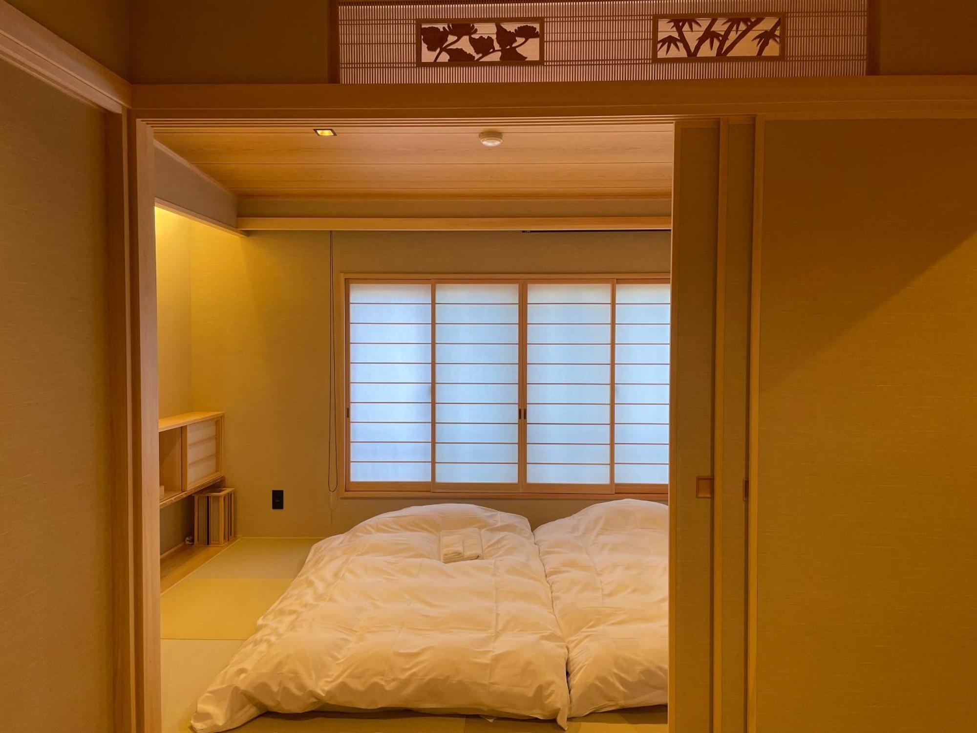 Japanese-Style Family Room
