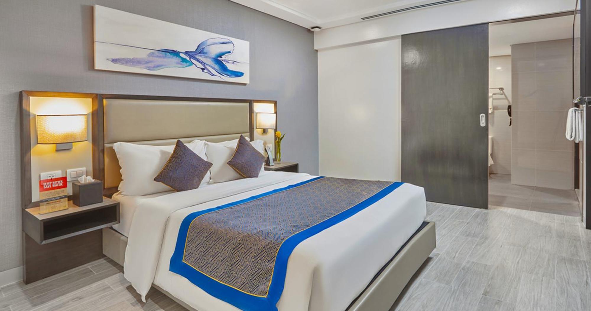 1 Bedroom Junior Suite with Living Room,1645034422:JPEG