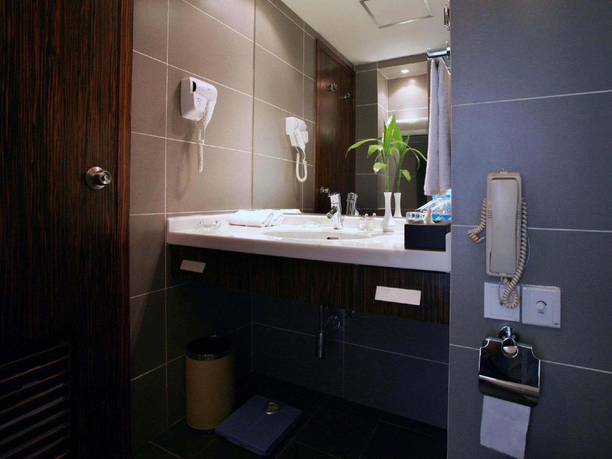 Limited Superior Double or Twin Room,1646897567:JPEG