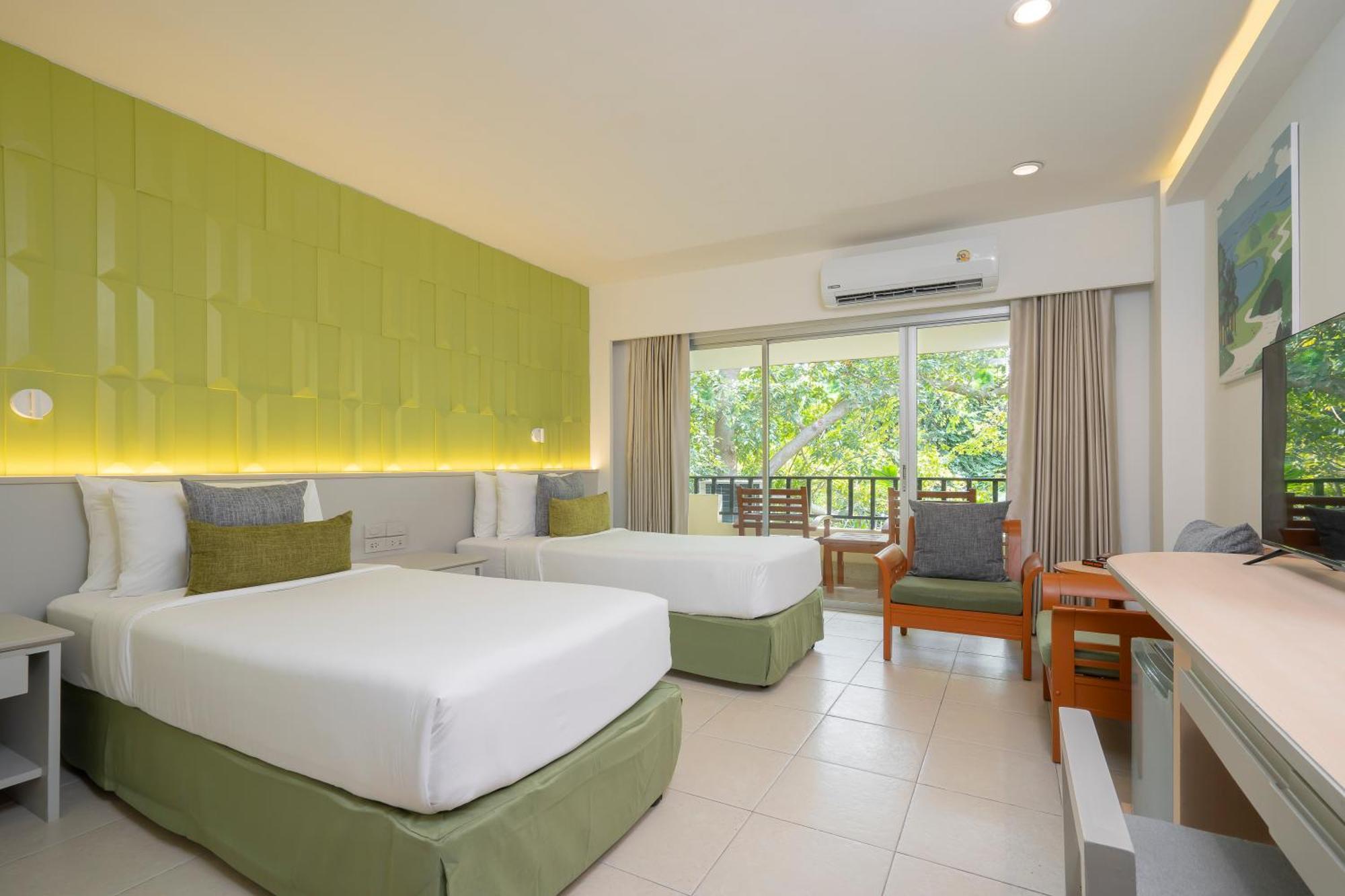 Superior Room Garden View