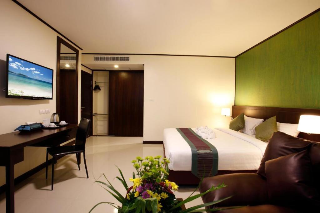 Superior Double or Twin Room,1649025303:JPEG