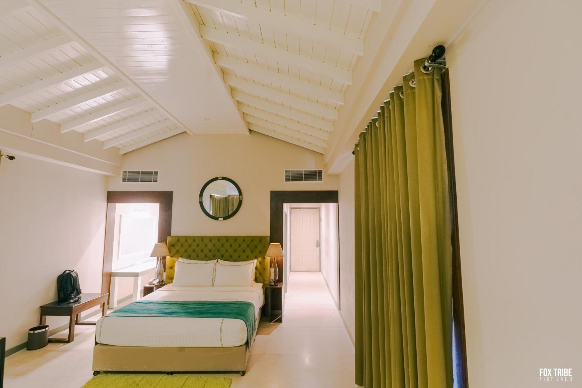King Suite Ocean View