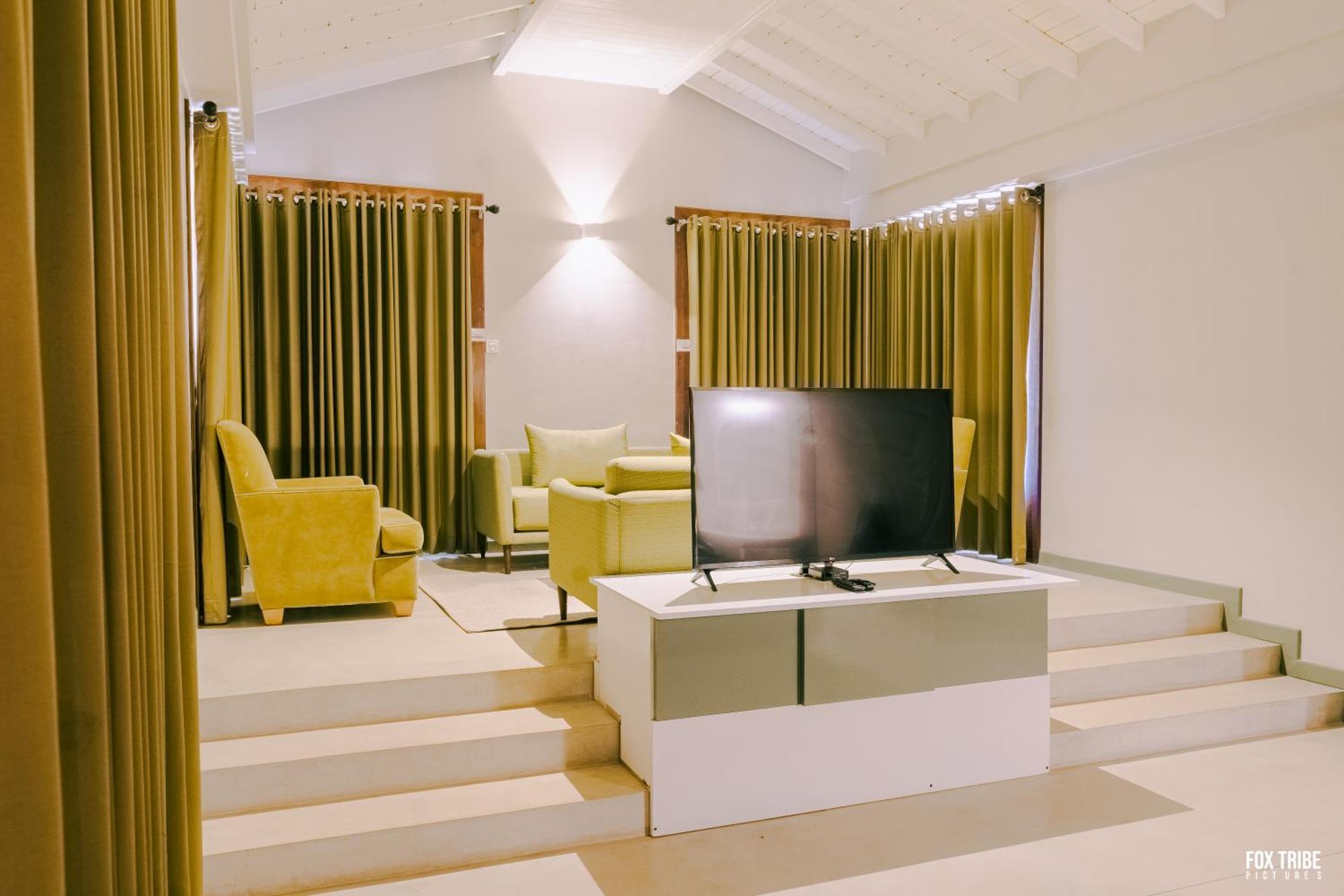 King Suite Ocean View