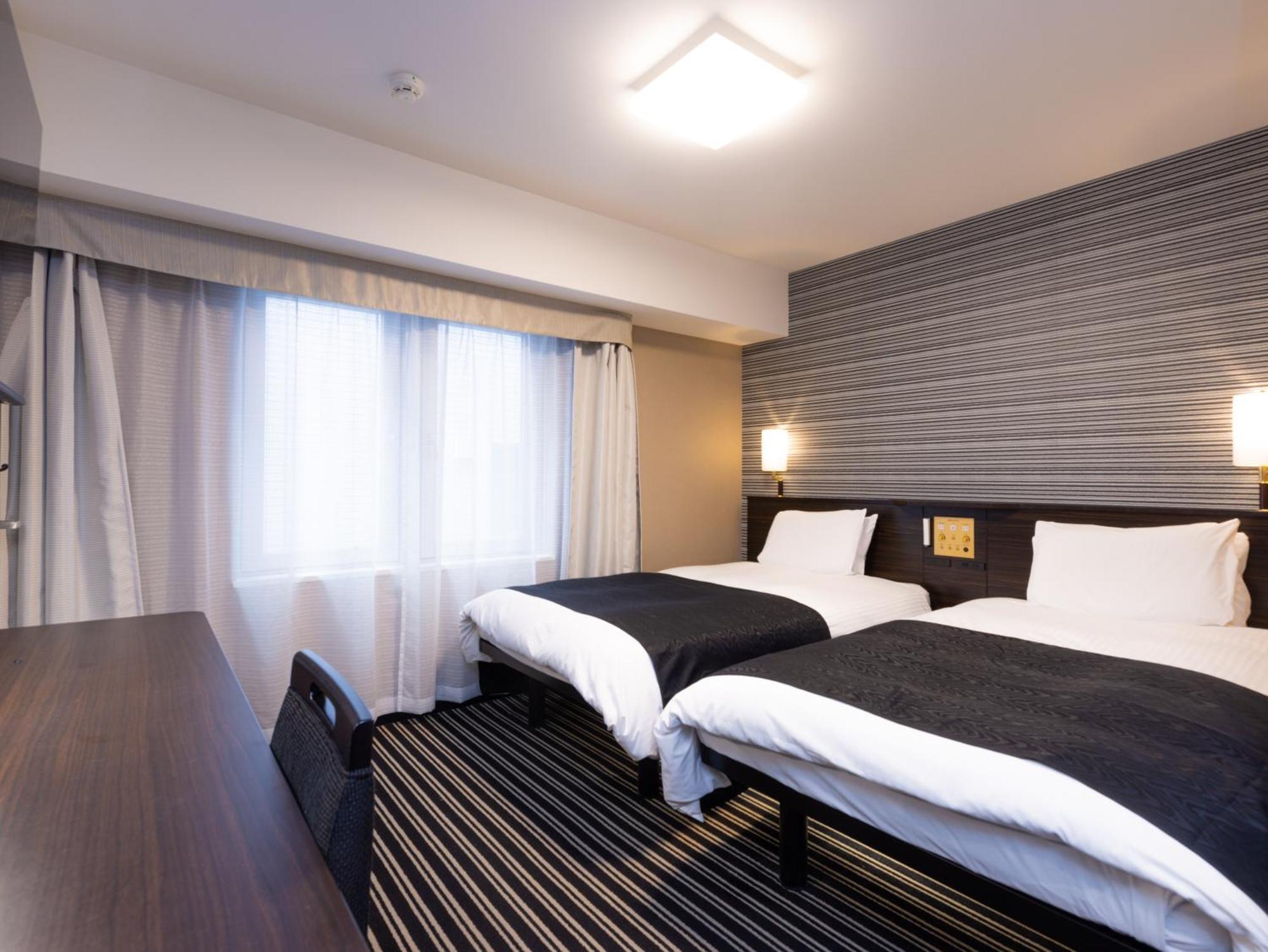 Standard Twin Room - Non-Smoking,1742749882:JPEG