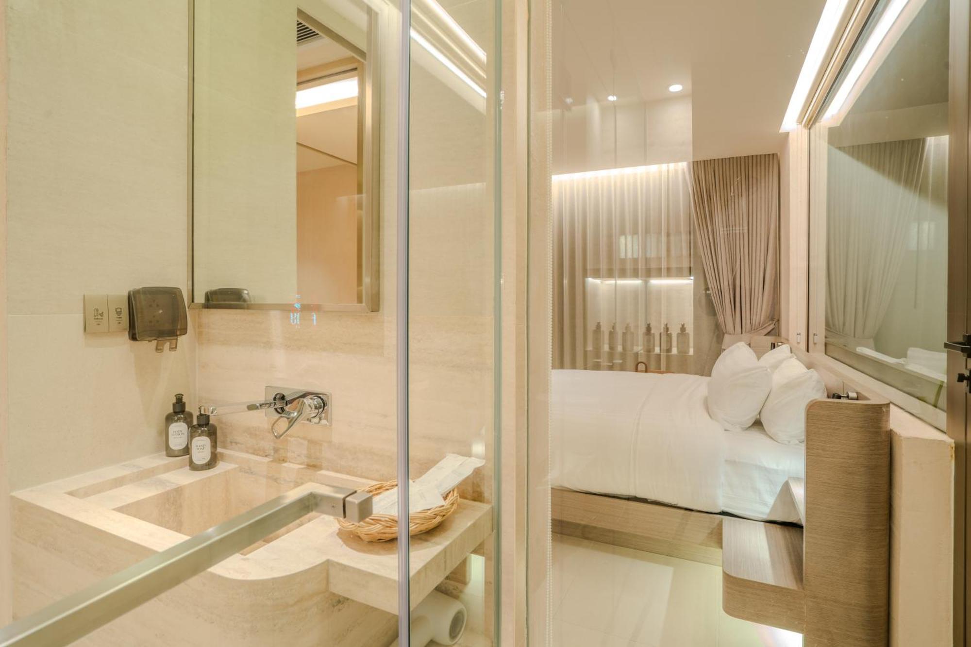 Double Room with Balcony,1662411551:JPEG