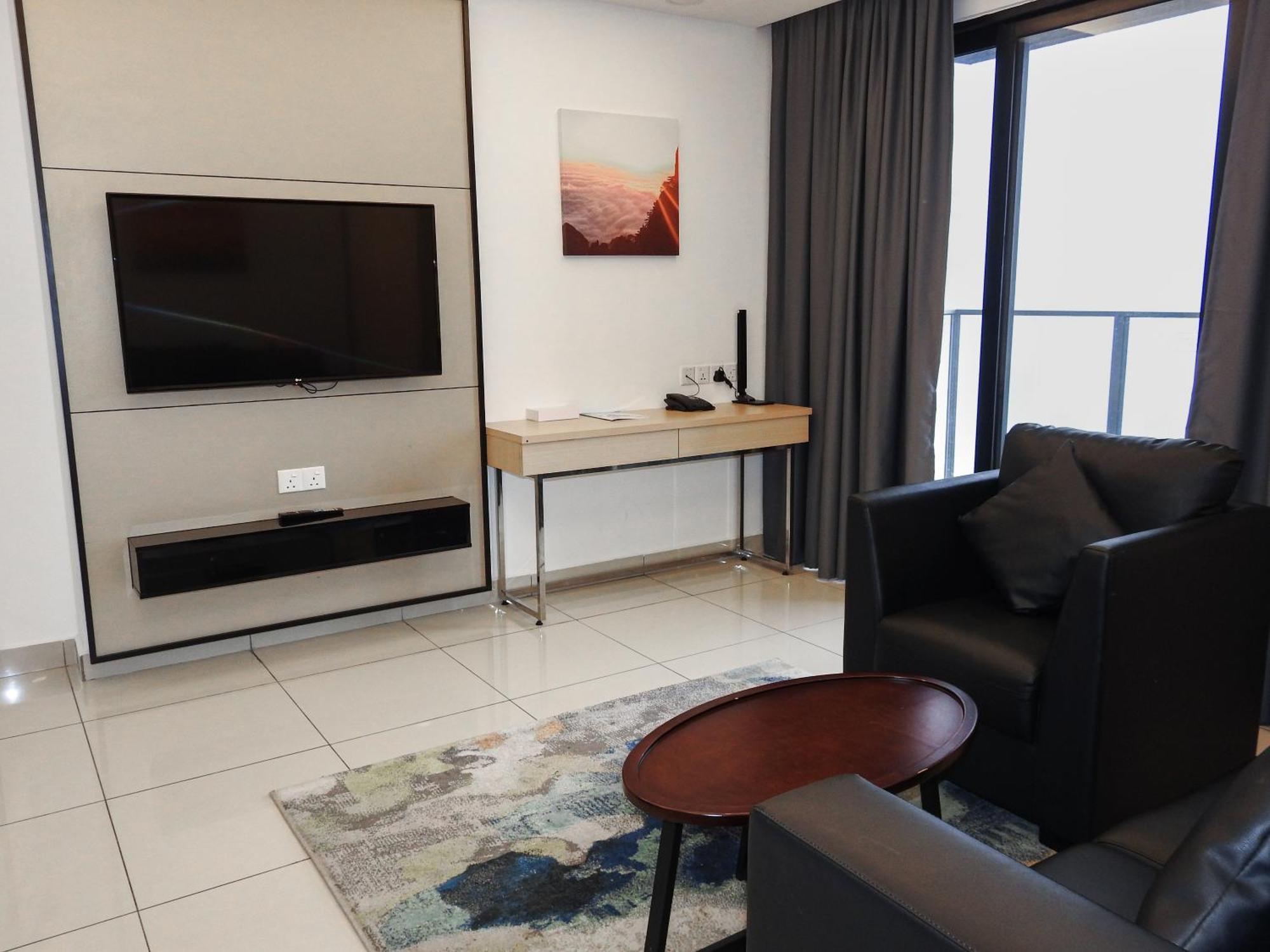 One-Bedroom Suite,1663021588:JPEG