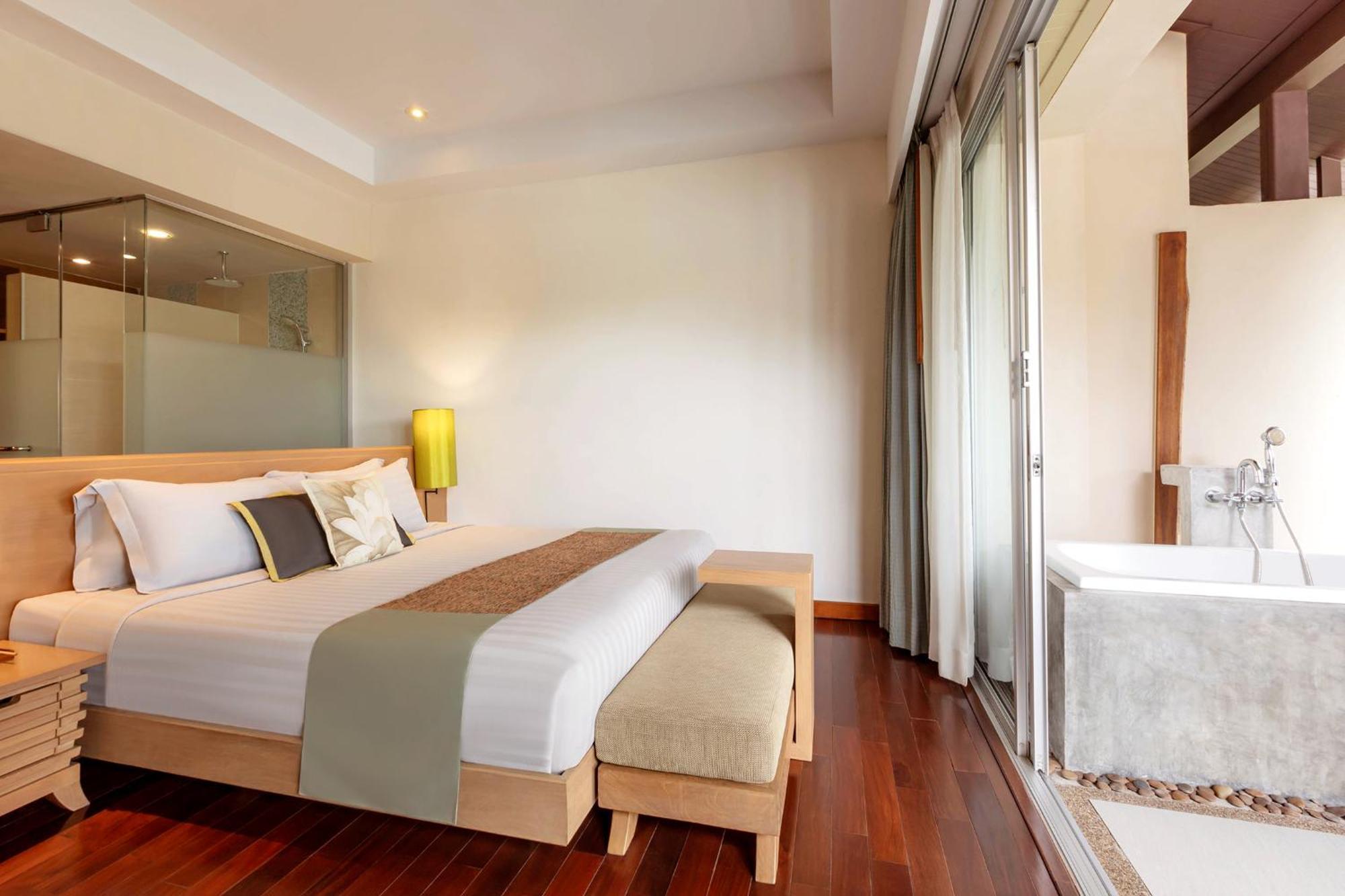 Premier Room,1664650783:JPEG