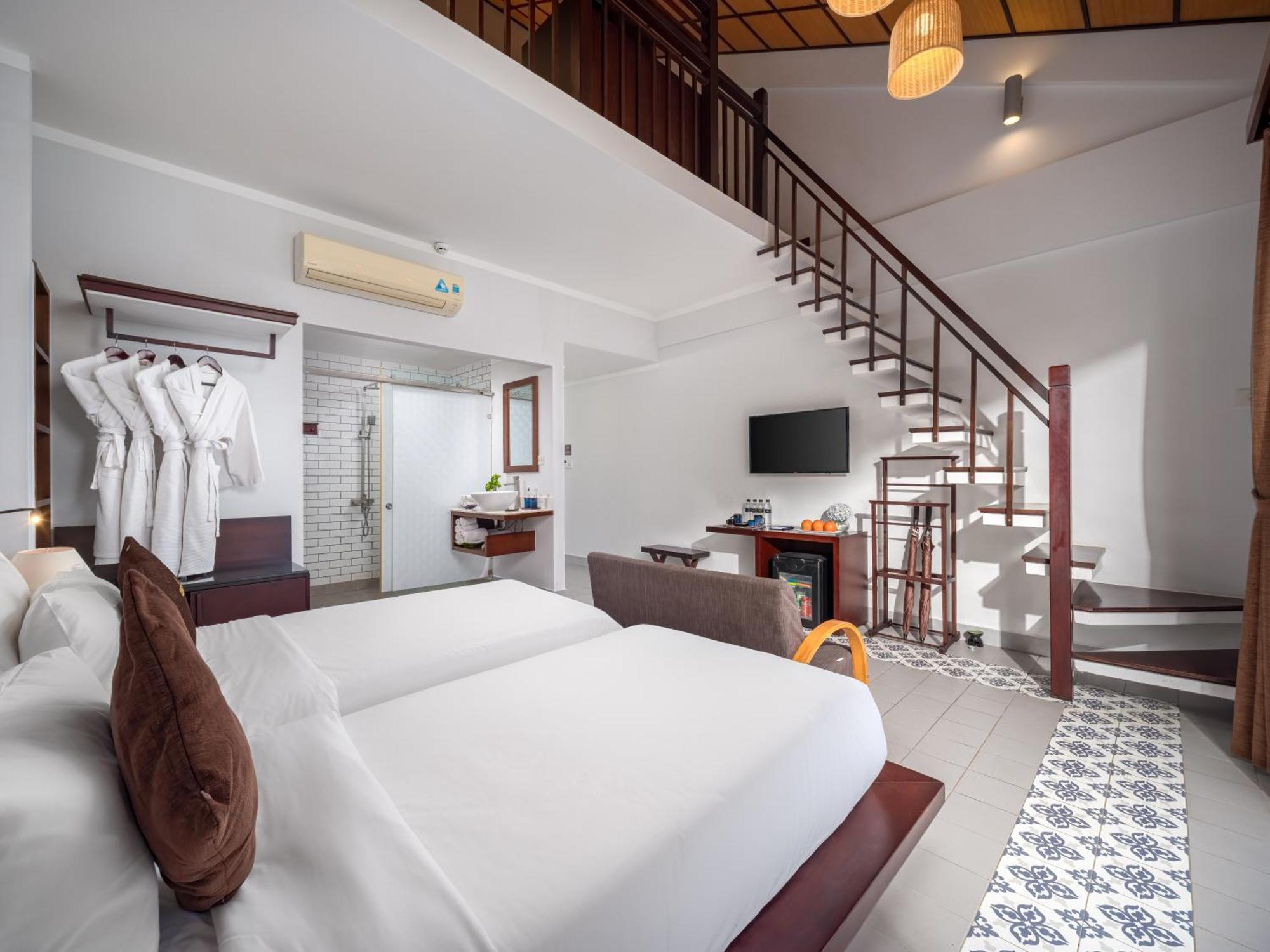 Duplex Suite with Balcony and River View,1664680306:JPEG
