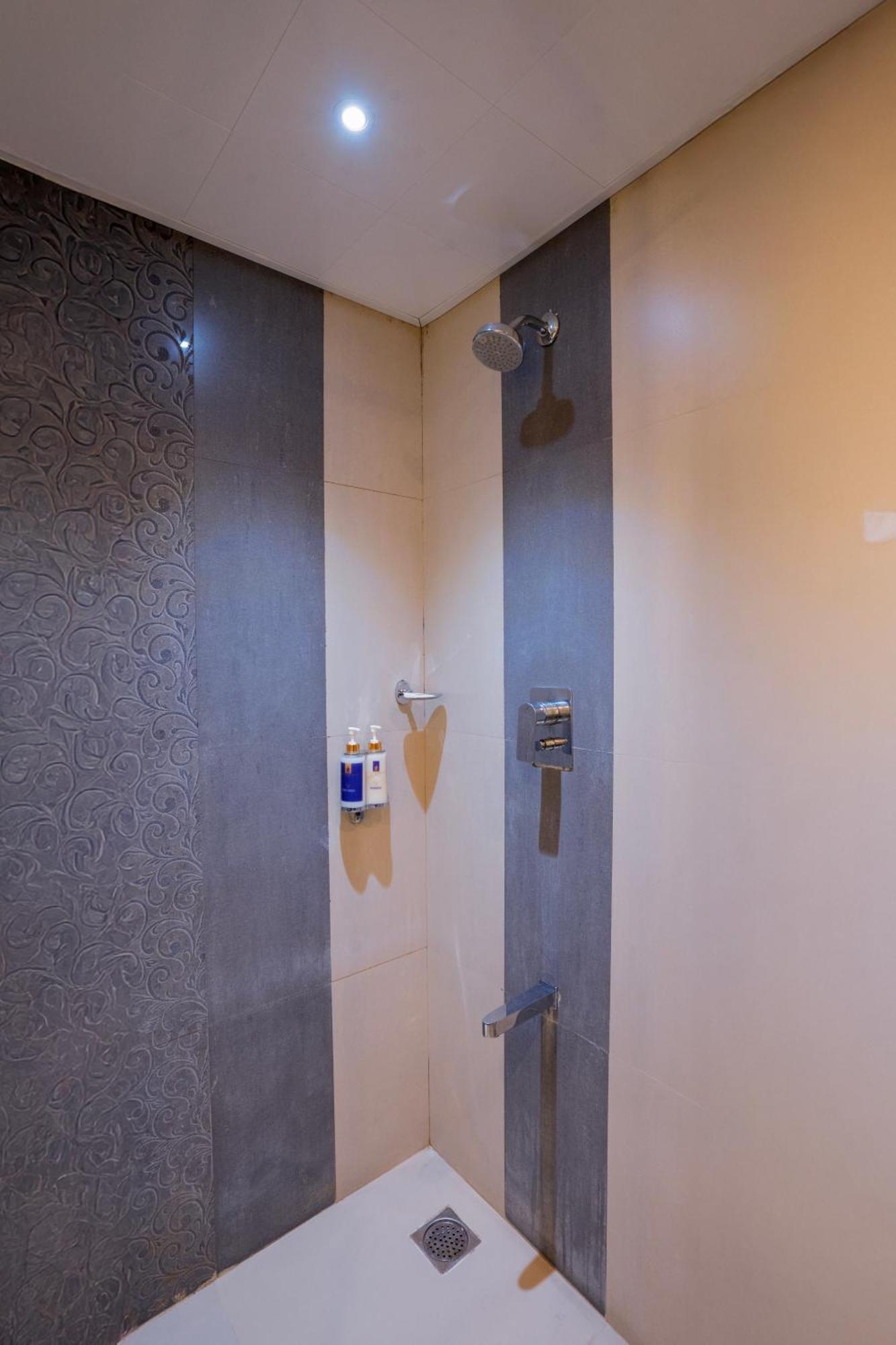 Deluxe Twin Room,1670726346:JPEG