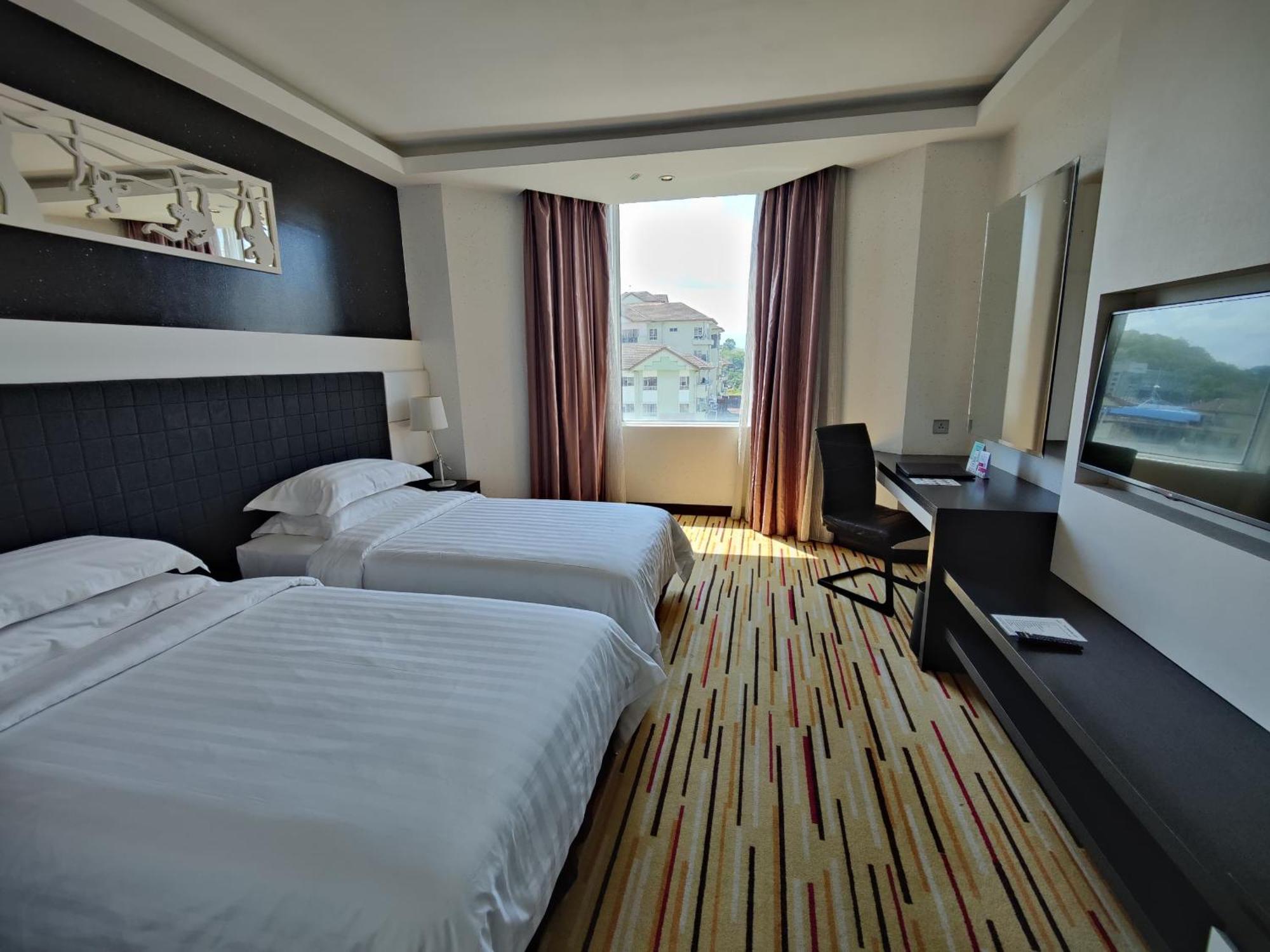 Promenade Superior Twin Room with Club Lounge Access - City View,520716216:JPEG