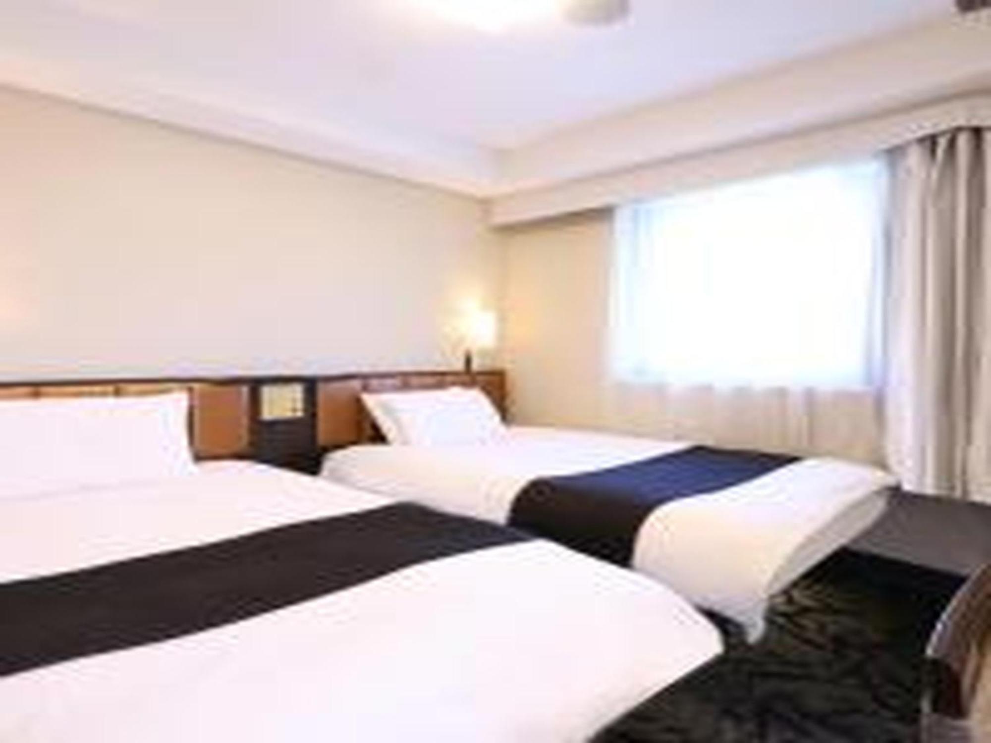 Twin Room Non-Smoking