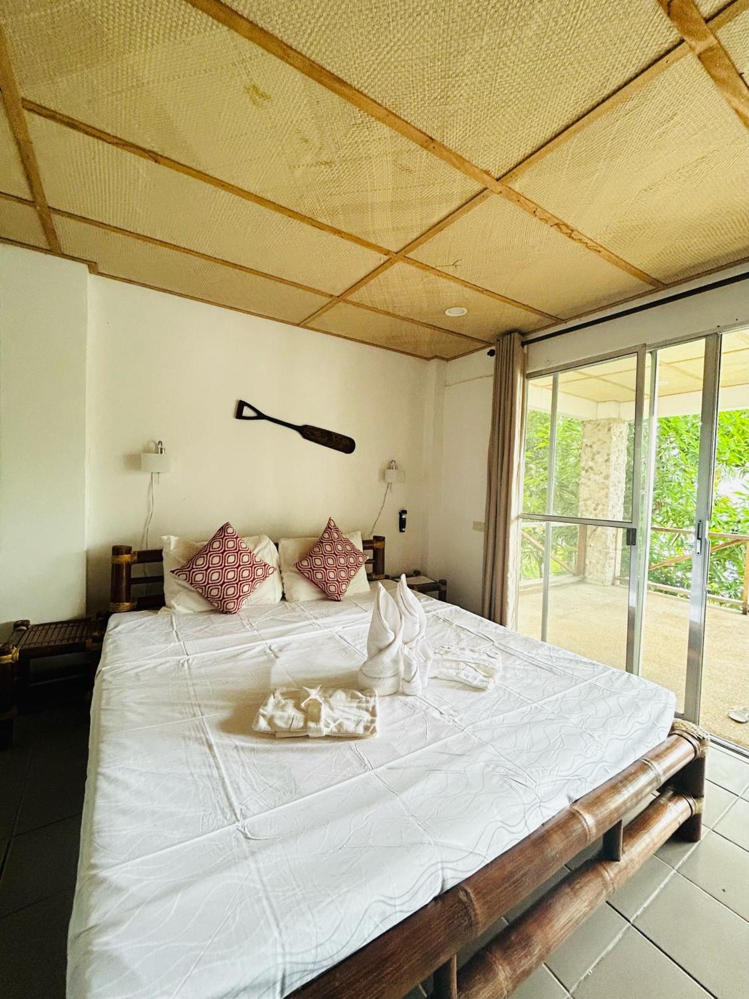 Superior Sea View Room