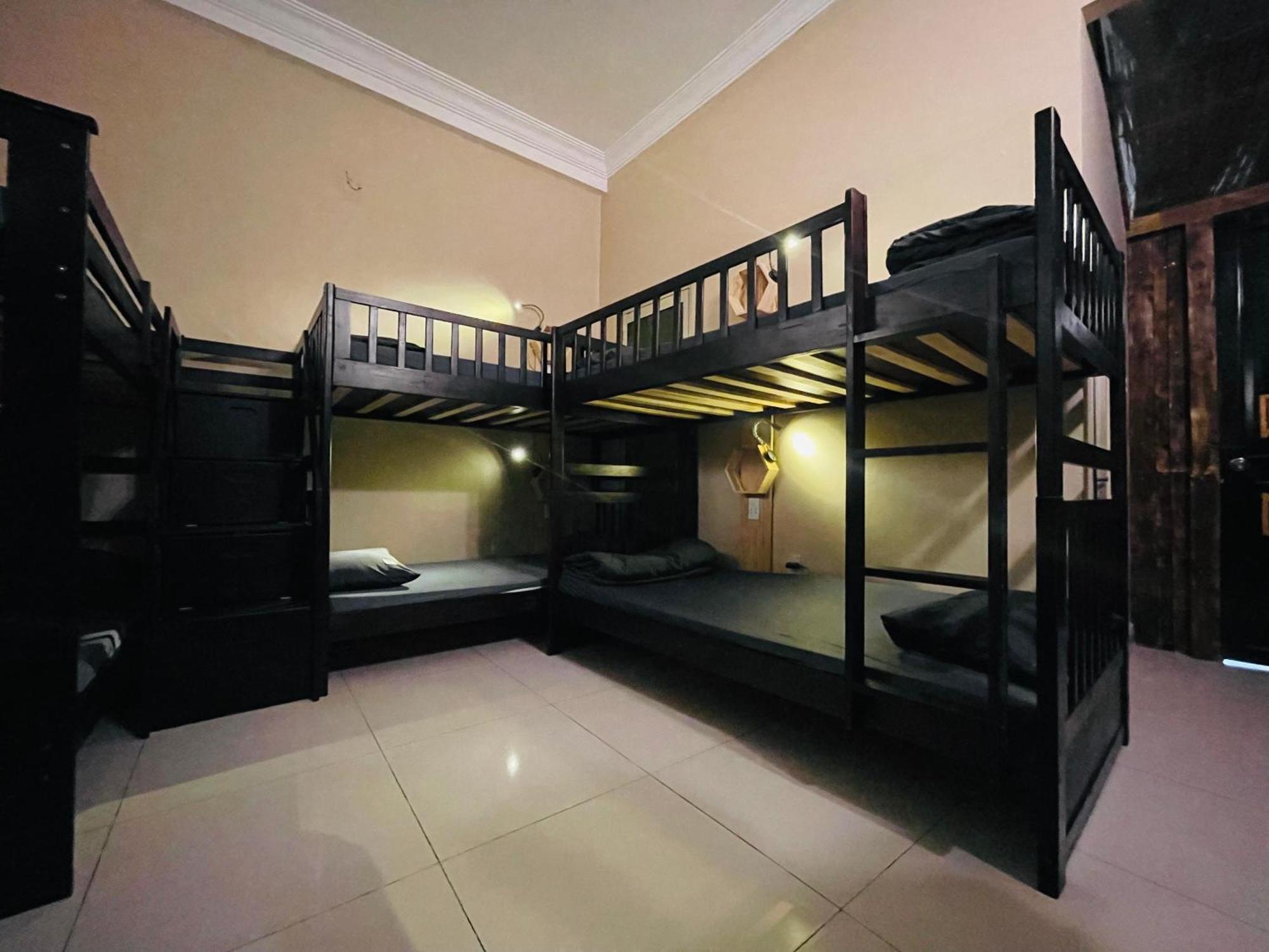 Litera en habitación compartida - Solo mujeres