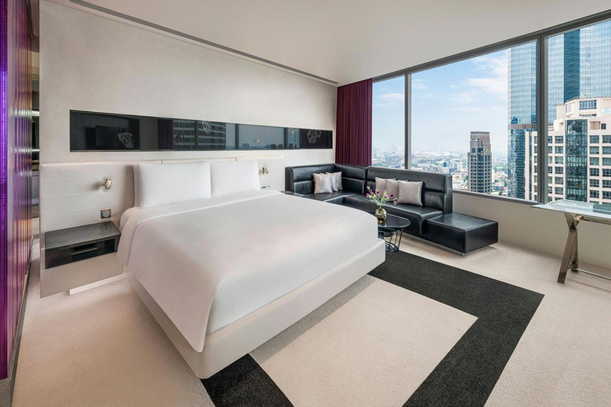 One-Bedroom King Studio Suite - High Floor,1609729582:JPEG