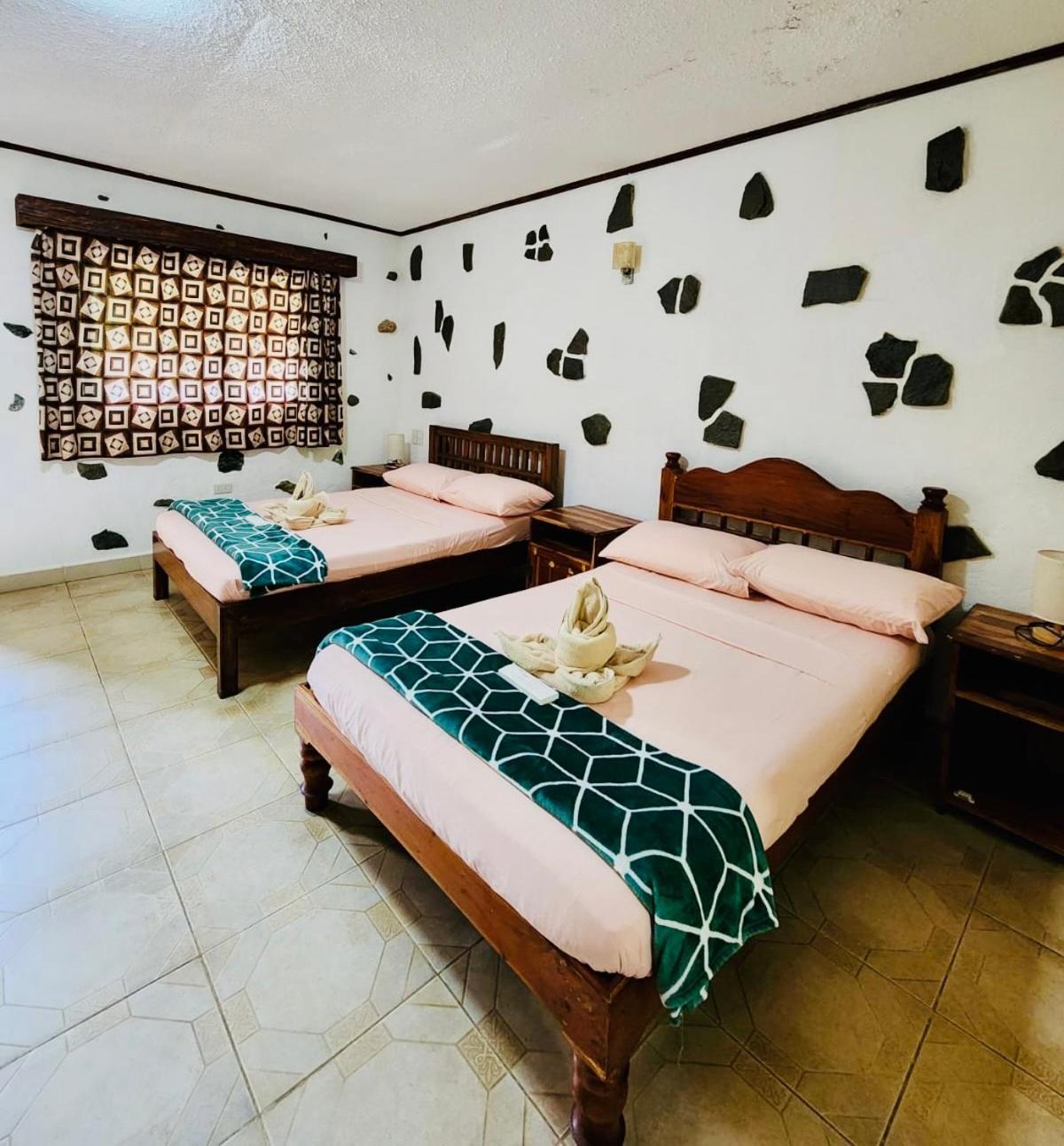 Habitación Cuádruple con balcón