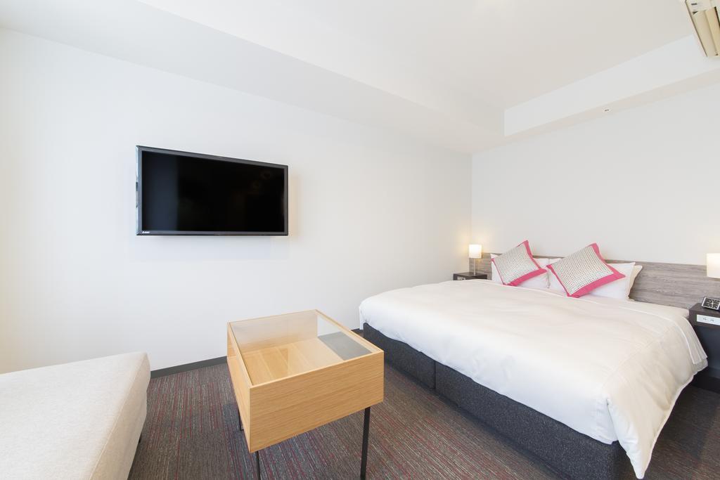 Residential Double Room - Non-Smoking,704071300:JPEG
