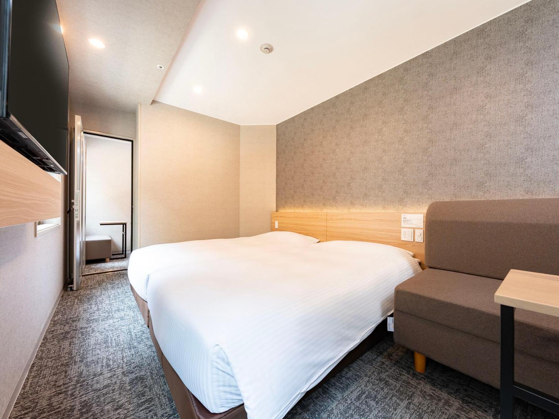 Twin Connecting Rooms Non-Smoking