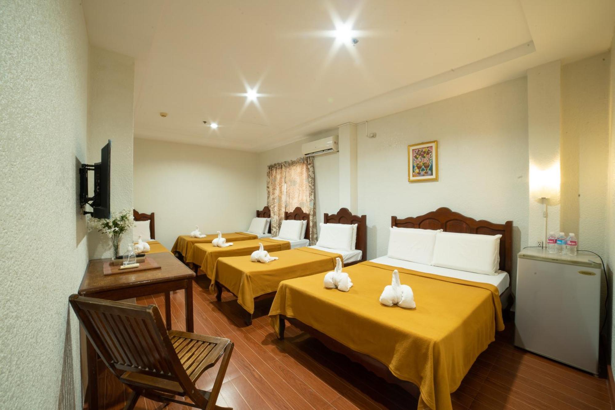 Standard Family Room